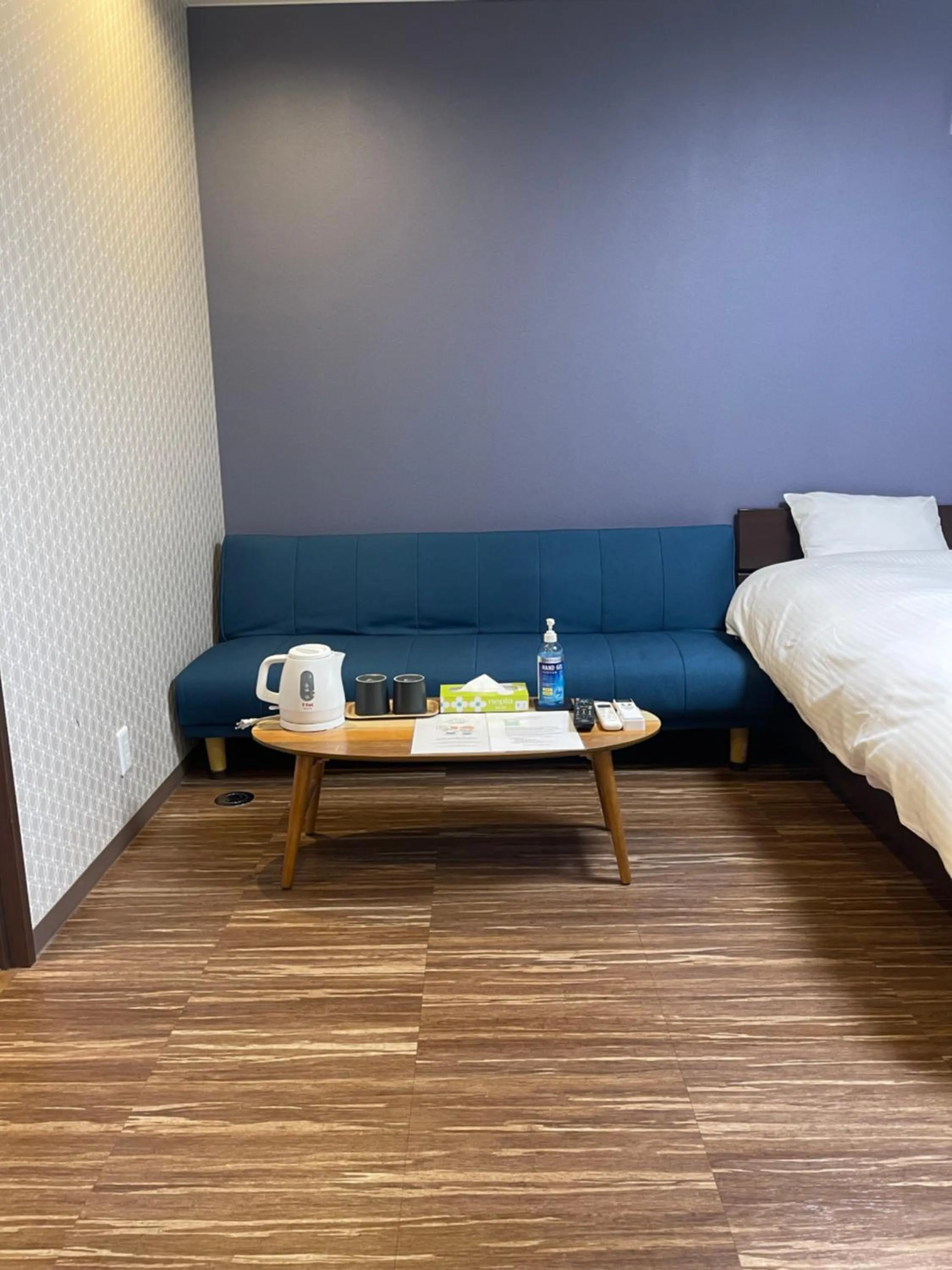 Seating area, Bed in Guest House Goettingen