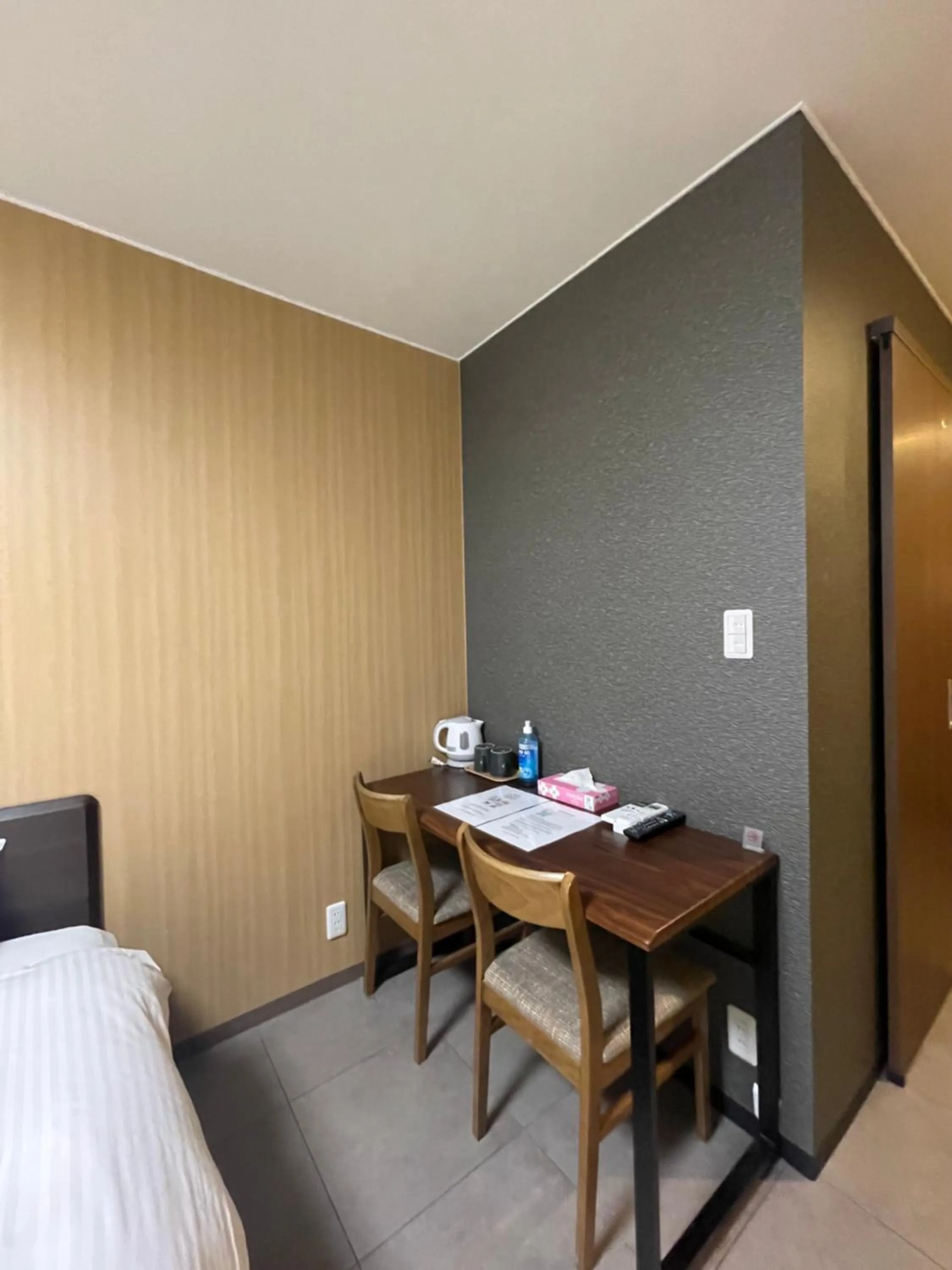 Seating area, Bed in Guest House Goettingen