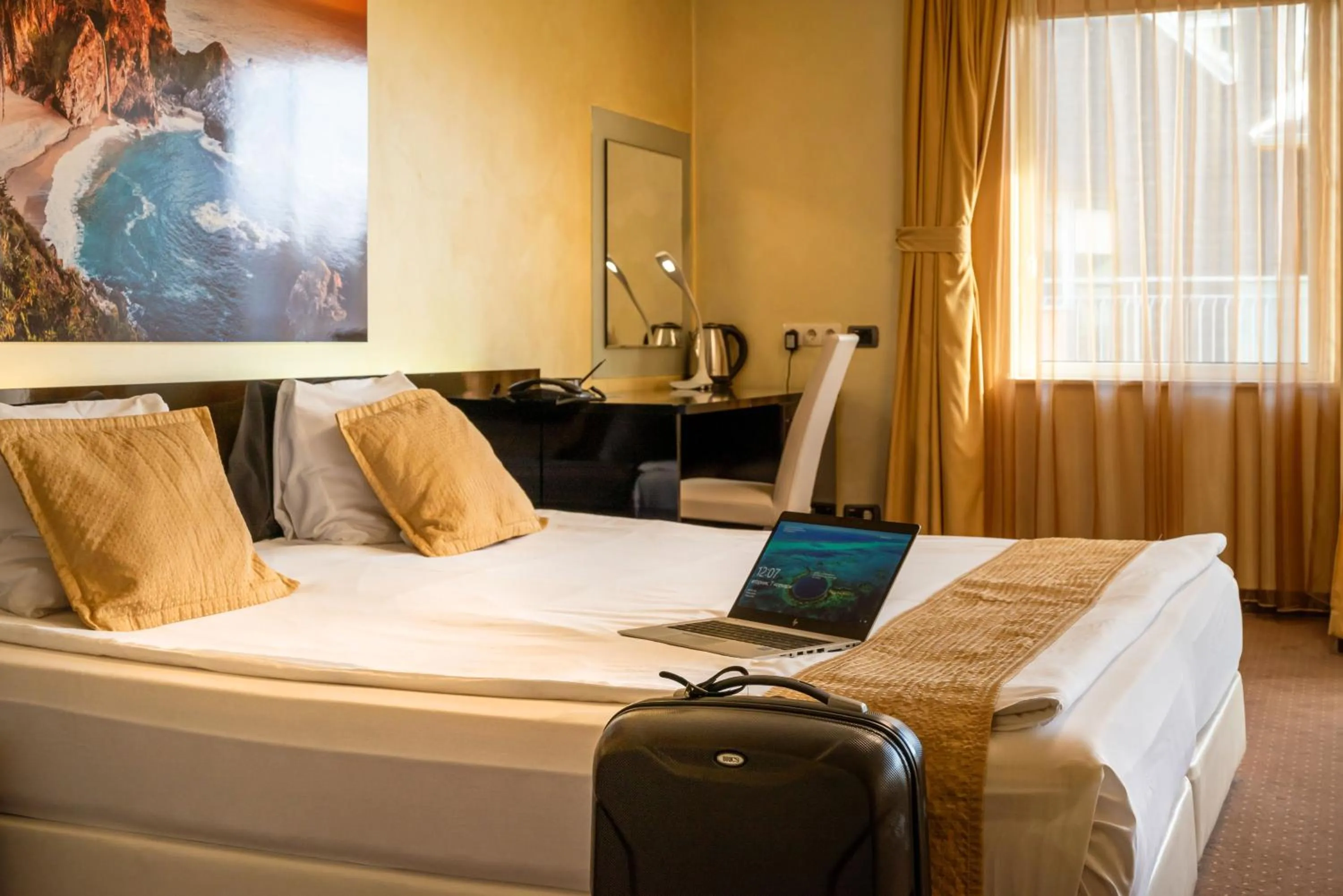 Photo of the whole room, Bed in Europe Hotel