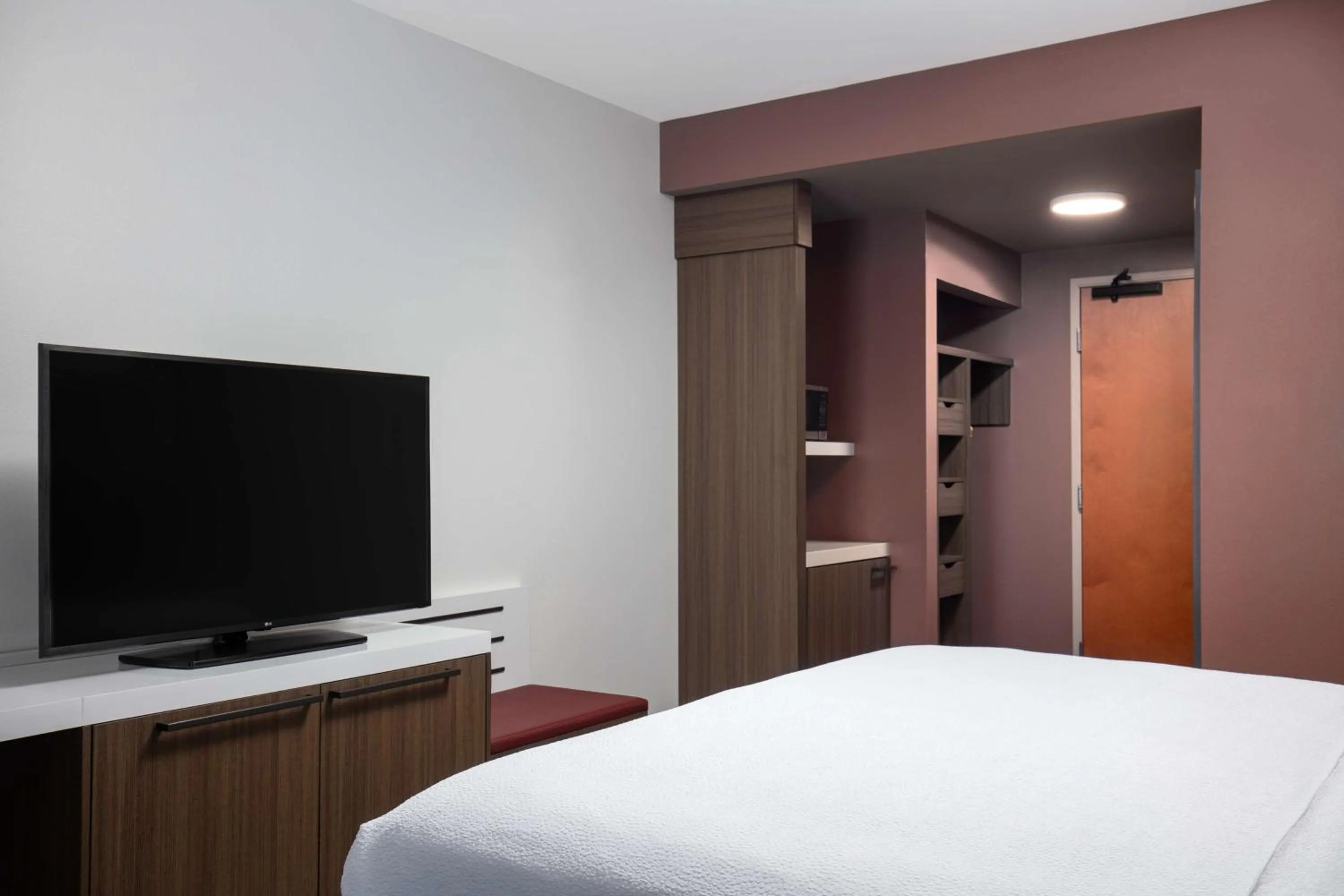 Bed in Hilton Garden Inn Kalispell