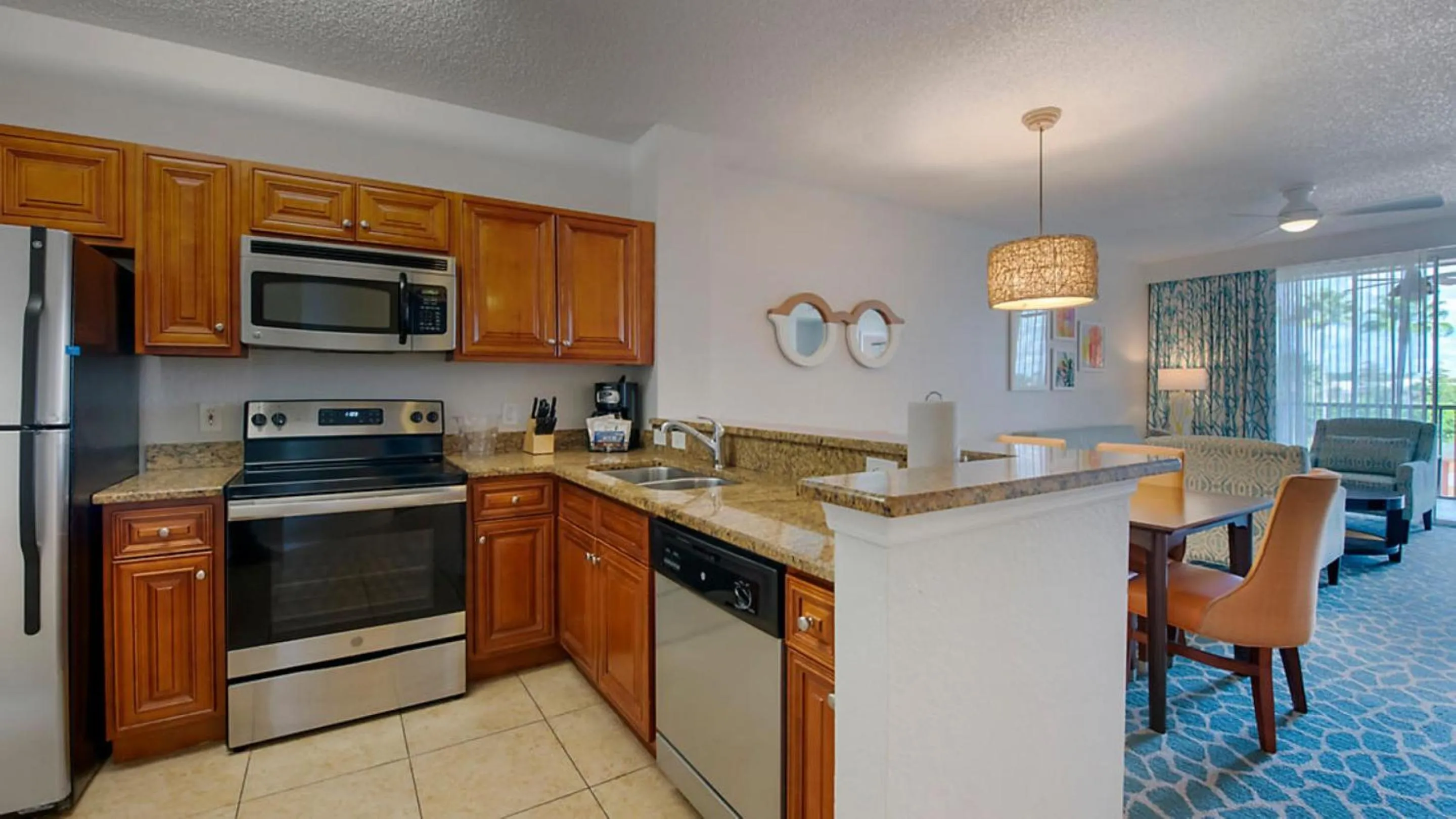 Kitchen or kitchenette in Bluegreen Vacations Orlando's Sunshine Resort