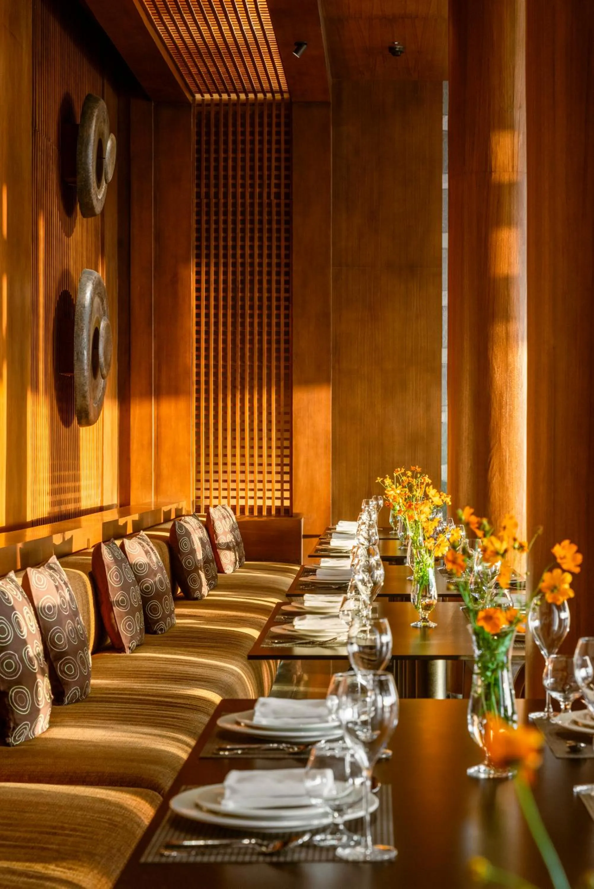 Restaurant/places to eat in Moksha Himalaya Spa Resort