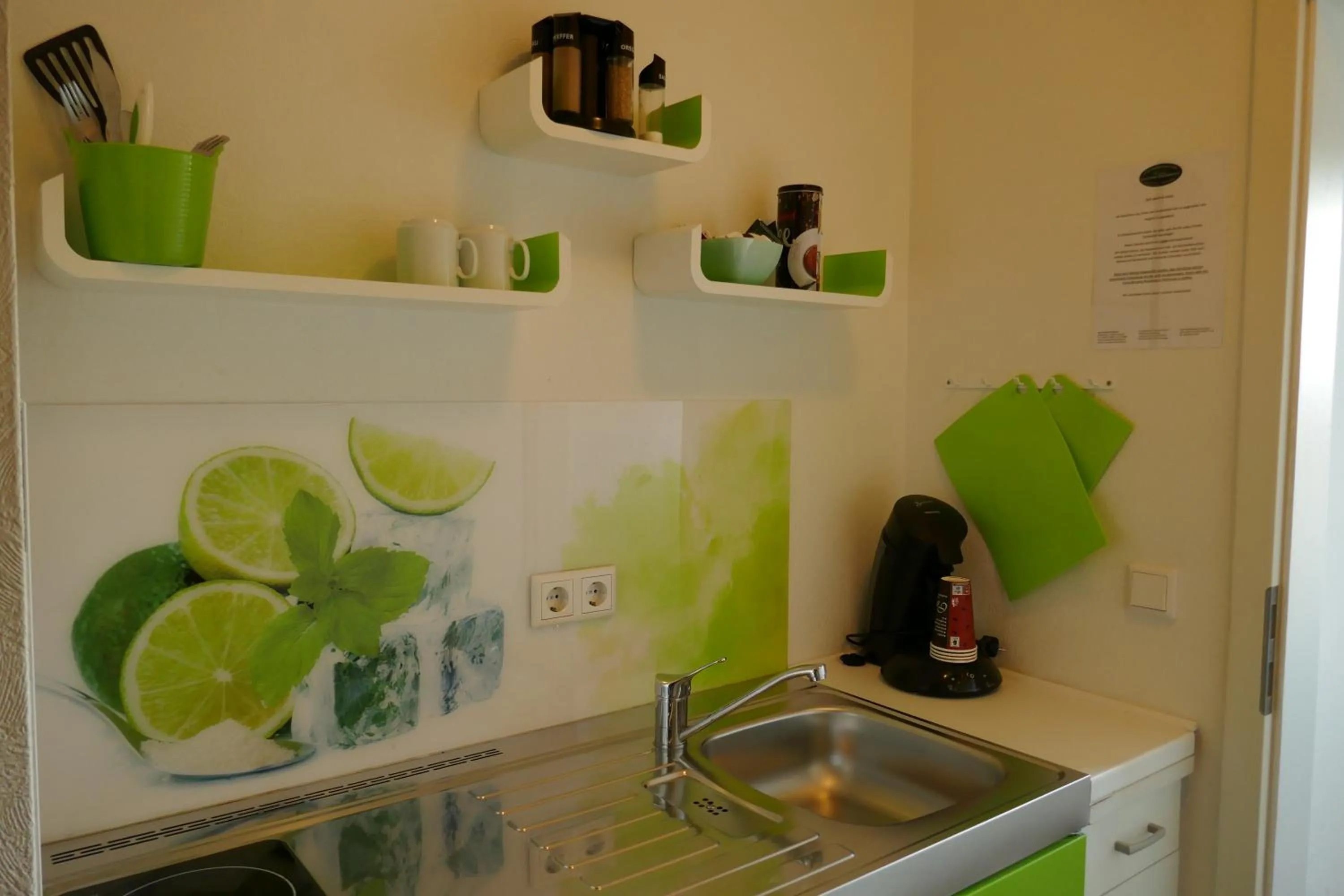 Kitchen or kitchenette in Appartmentanlage/Ferienhaus Handewitt