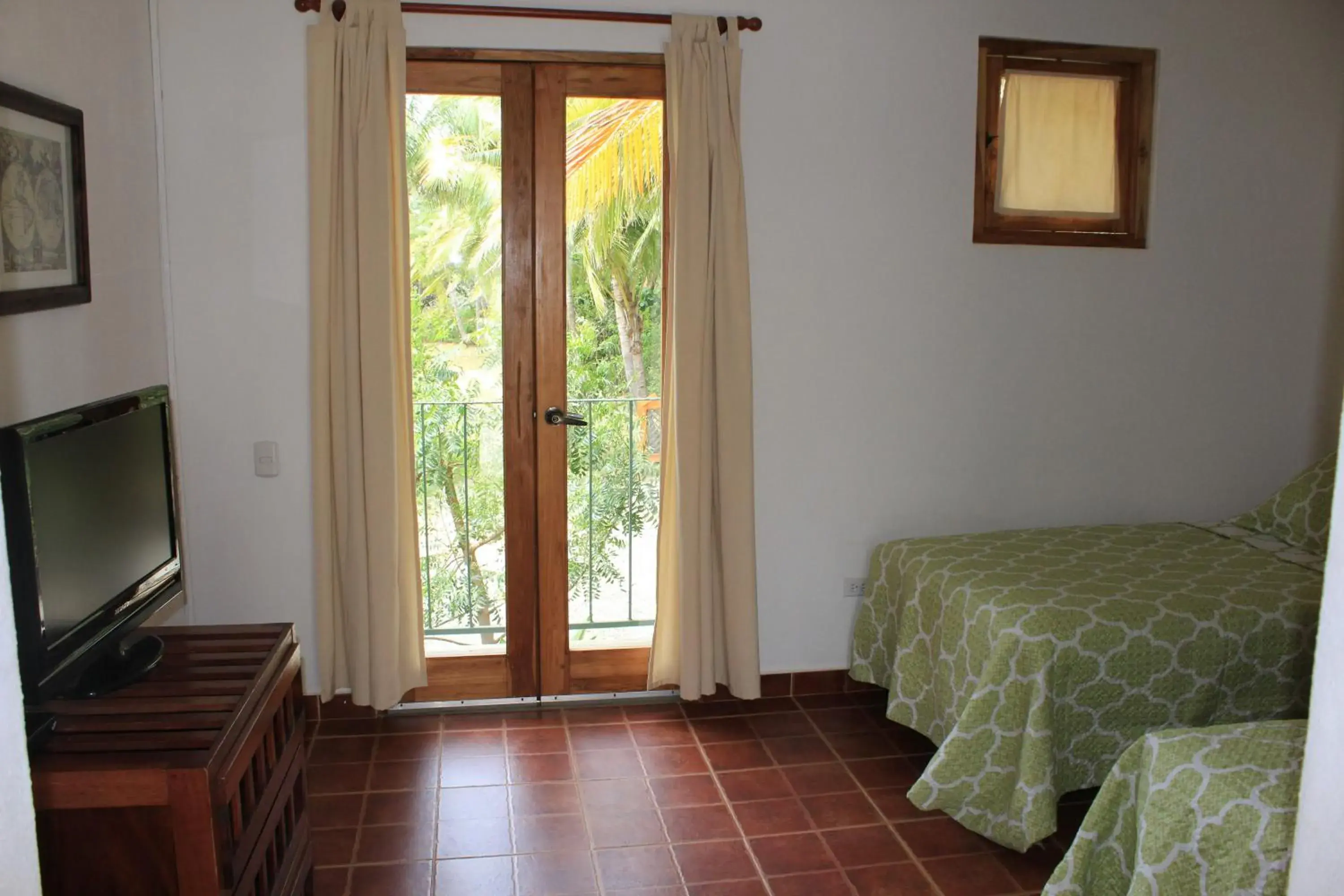 Twin Room in Hotel Punta Franca Twin Room in Hotel Punta Franca