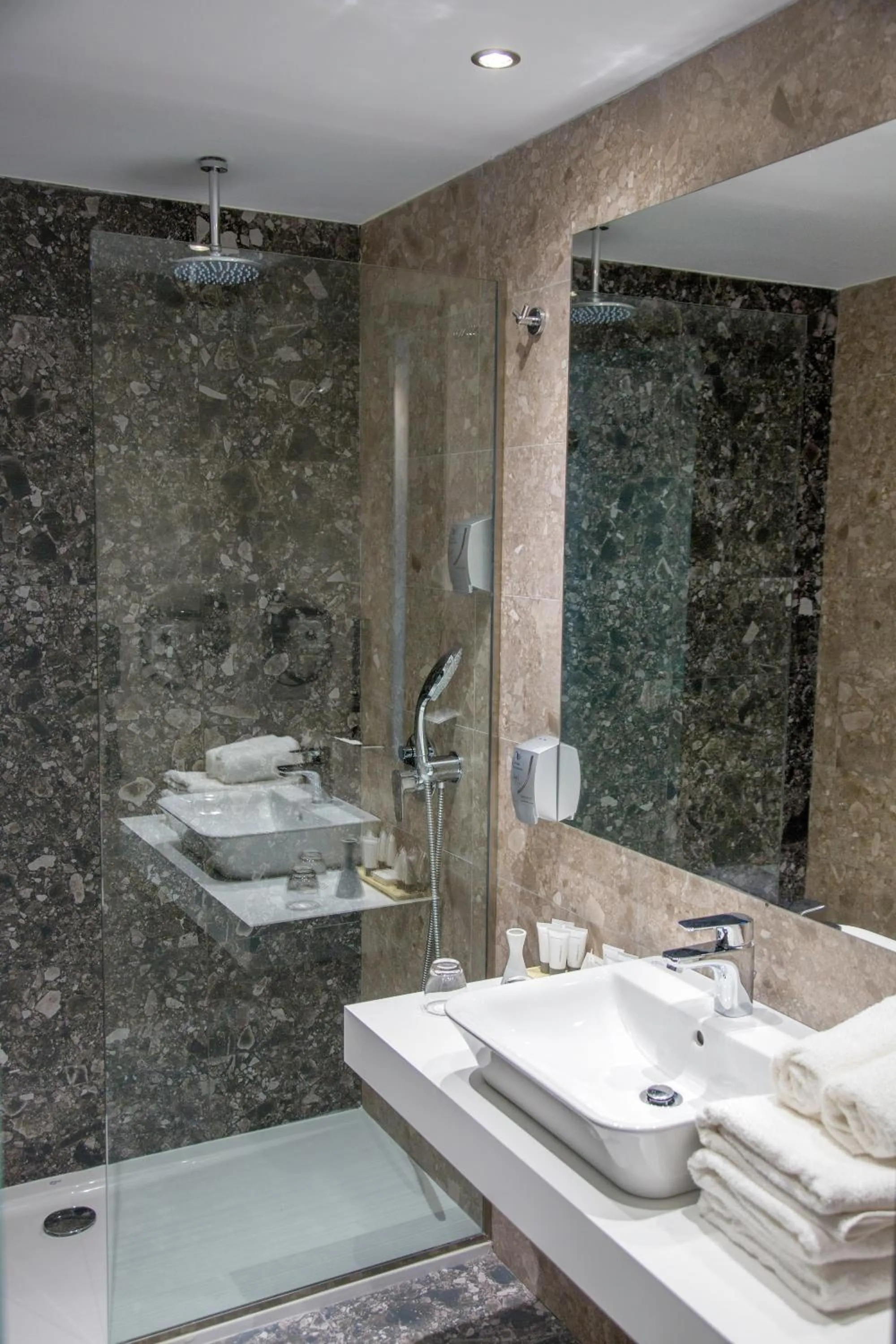 Bathroom in Akti Imperial Deluxe Resort & Spa Dolce by Wyndham