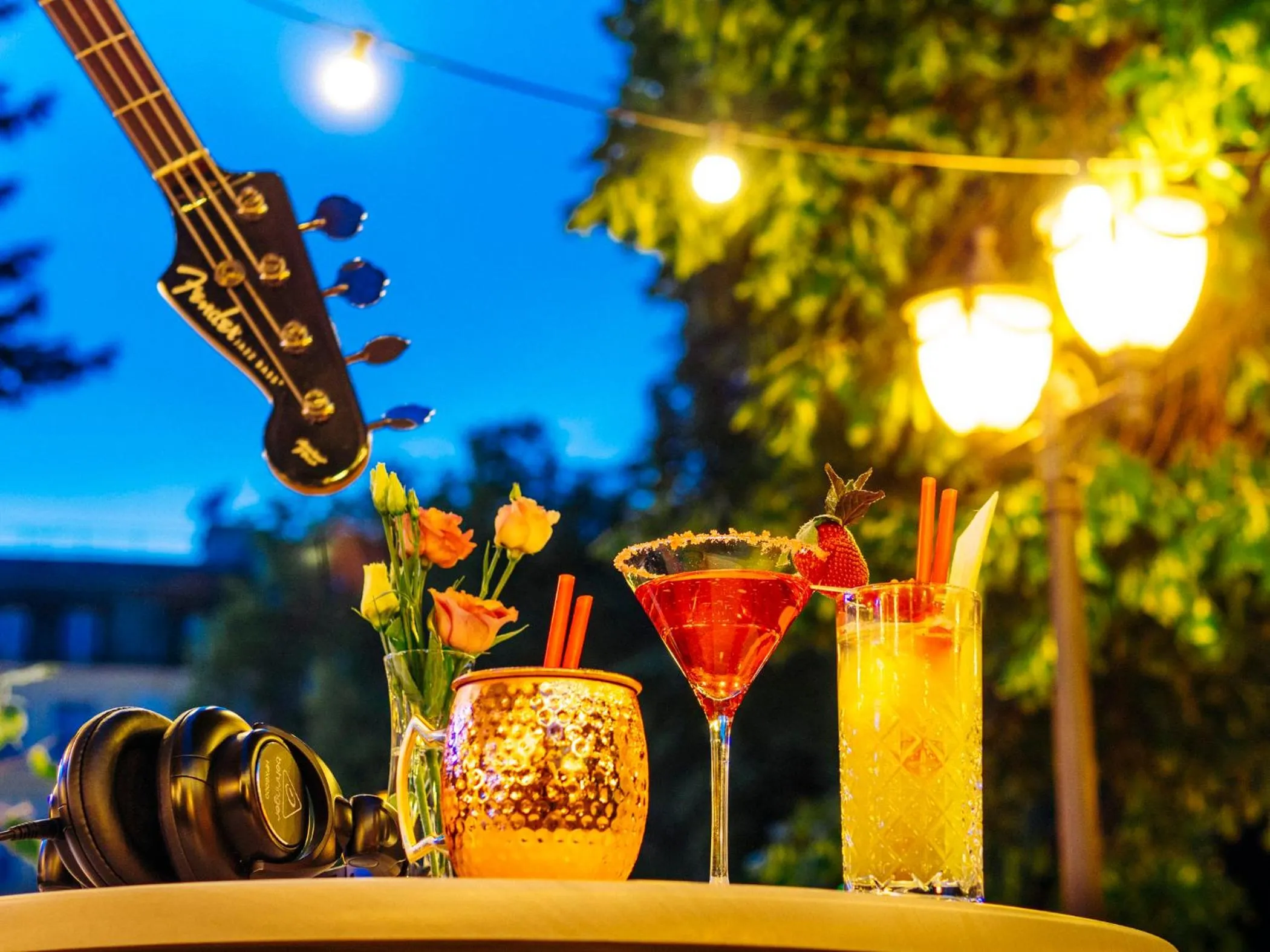 Evening entertainment in Grand Hotel Sofia