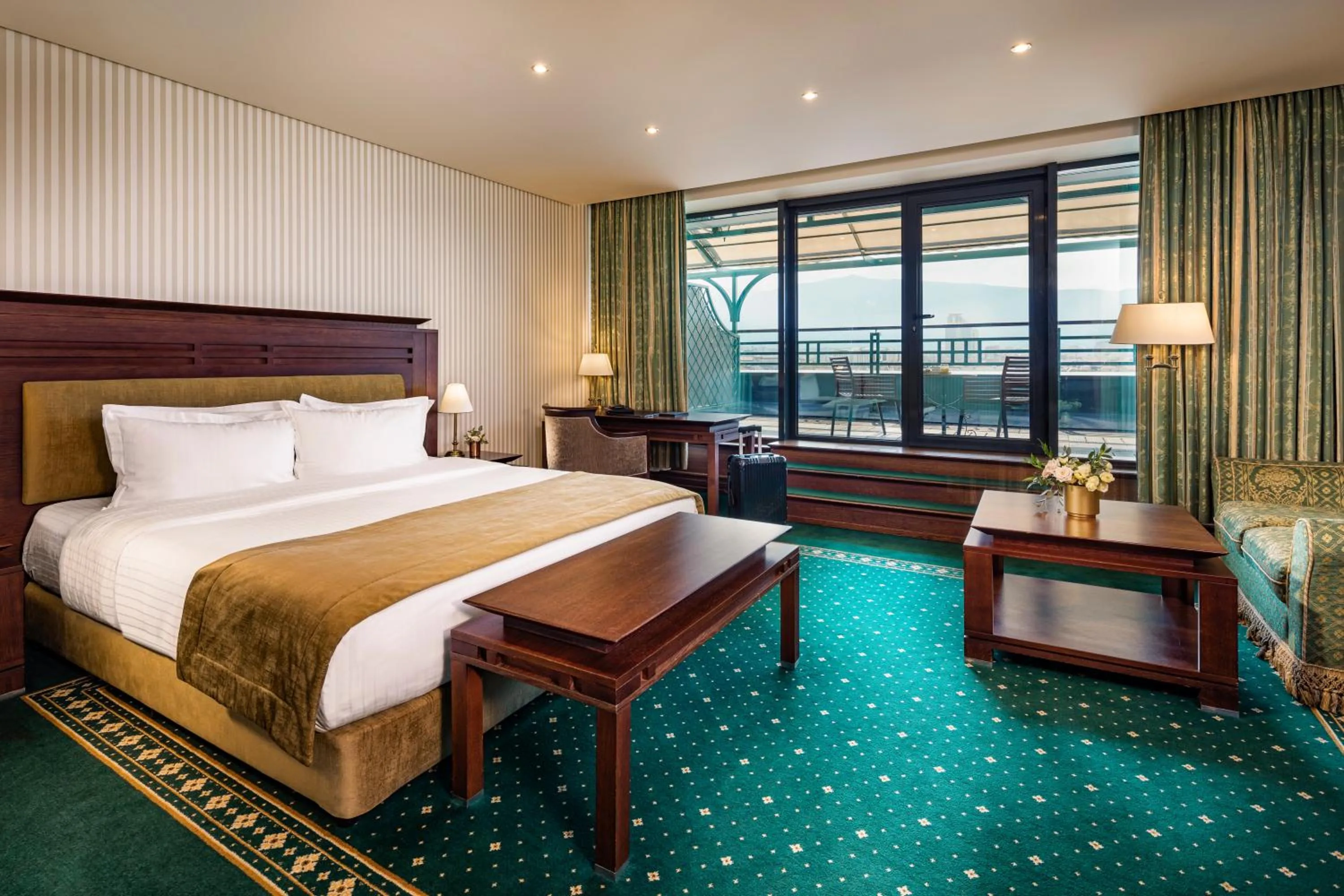 Photo of the whole room, Bed in Grand Hotel Sofia