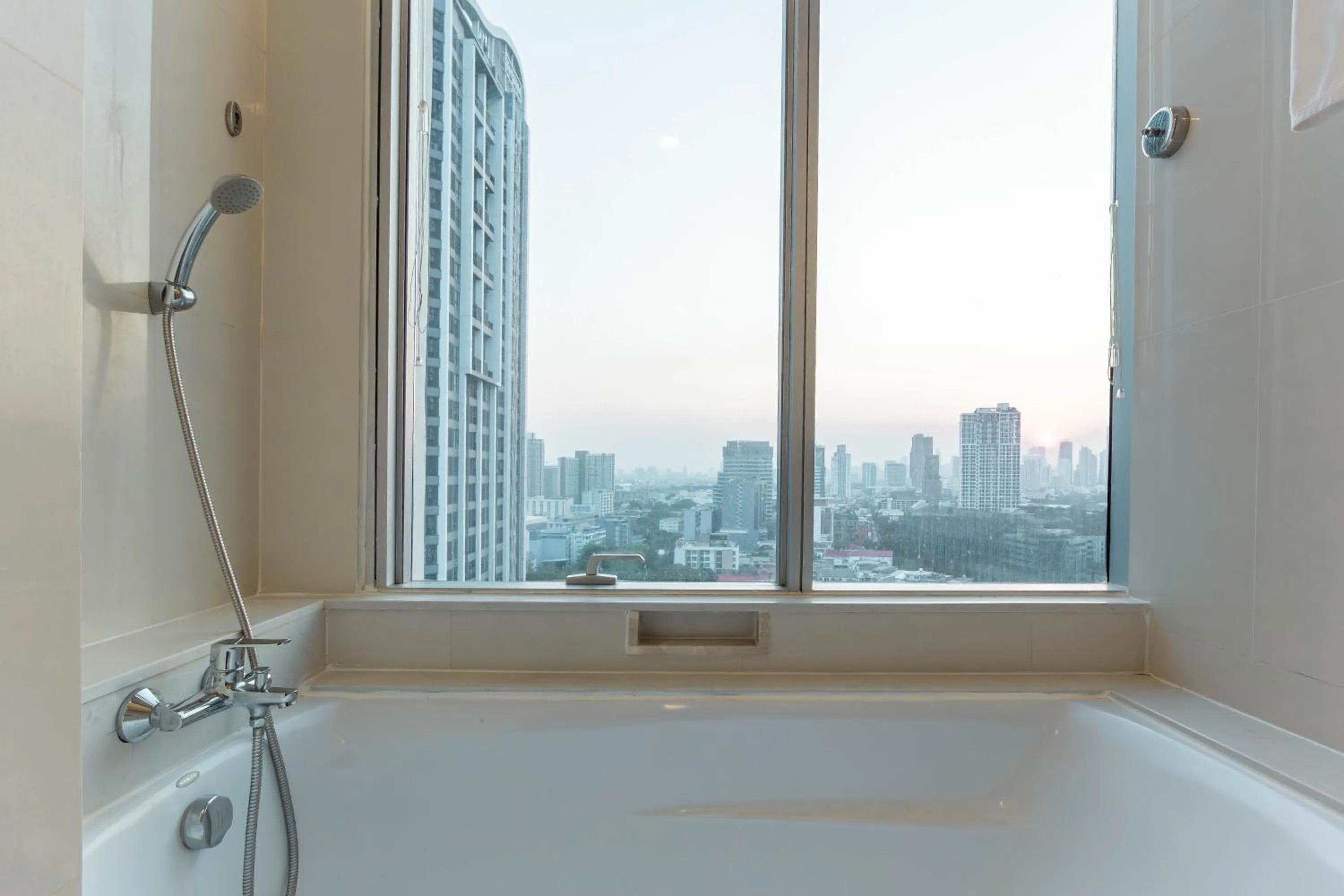 Bathroom in Jasmine Resort Bangkok
