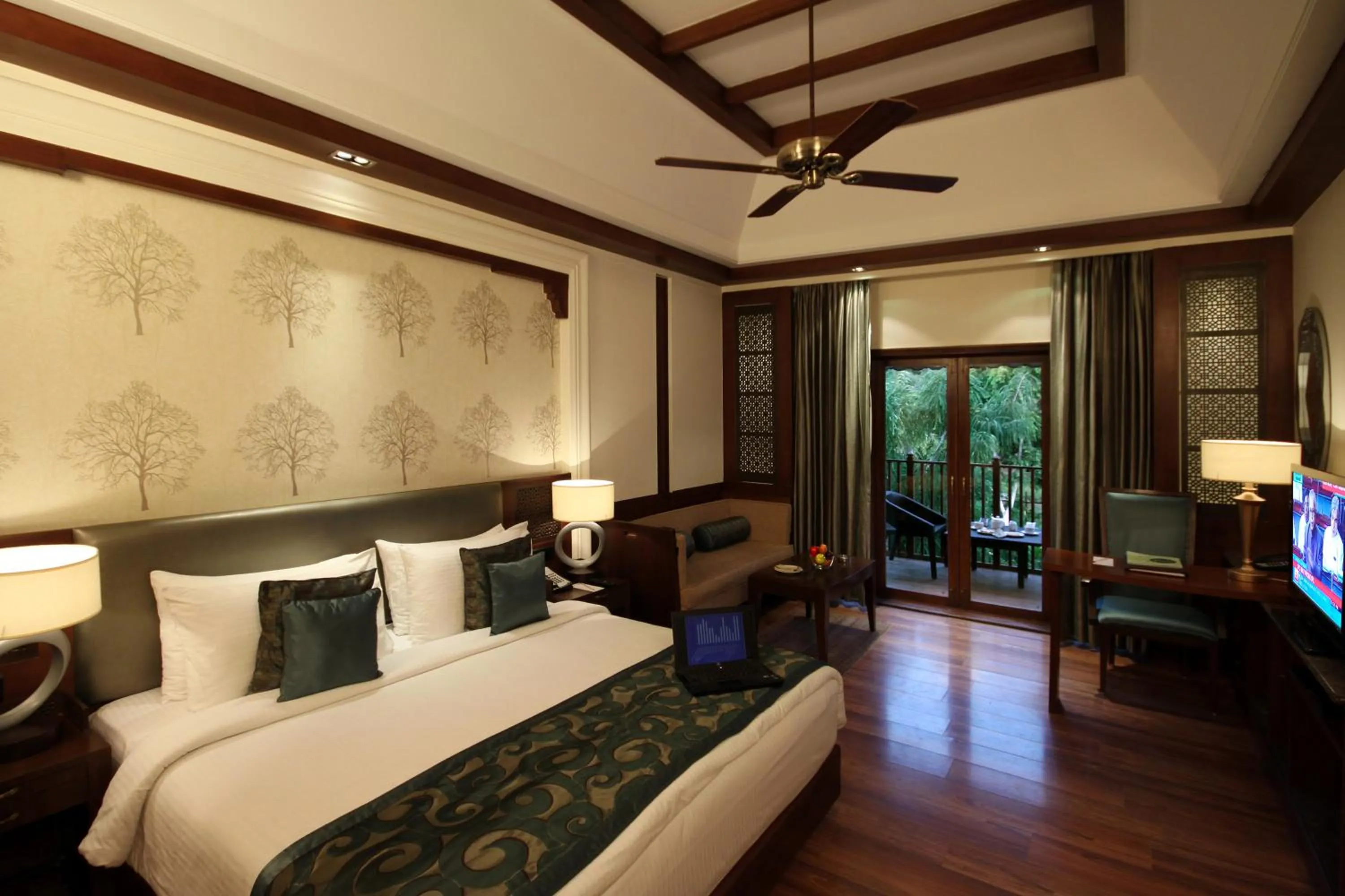 Photo of the whole room, Bed in Ananta Spa & Resort, Pushkar