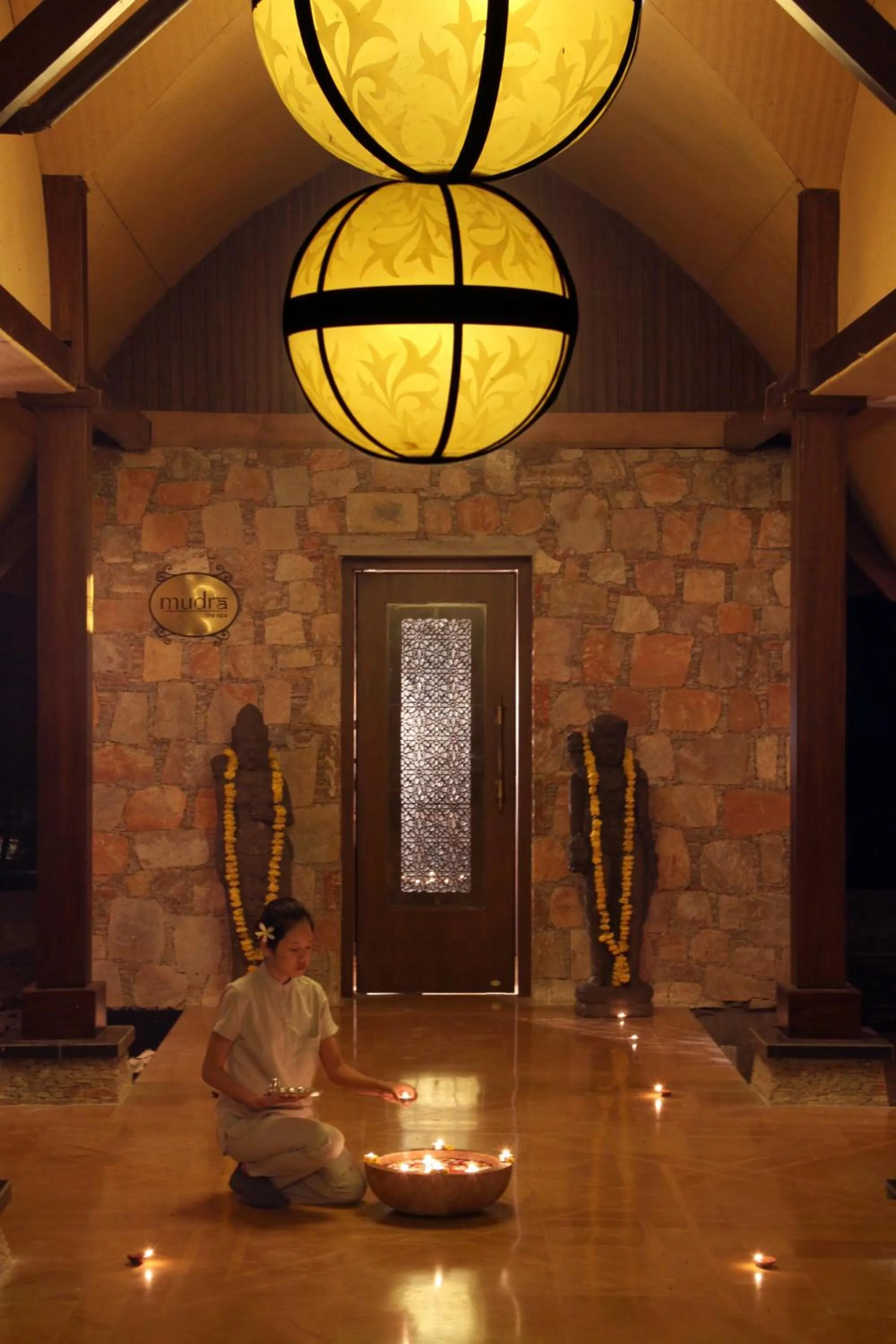 Staff in Ananta Spa & Resort, Pushkar