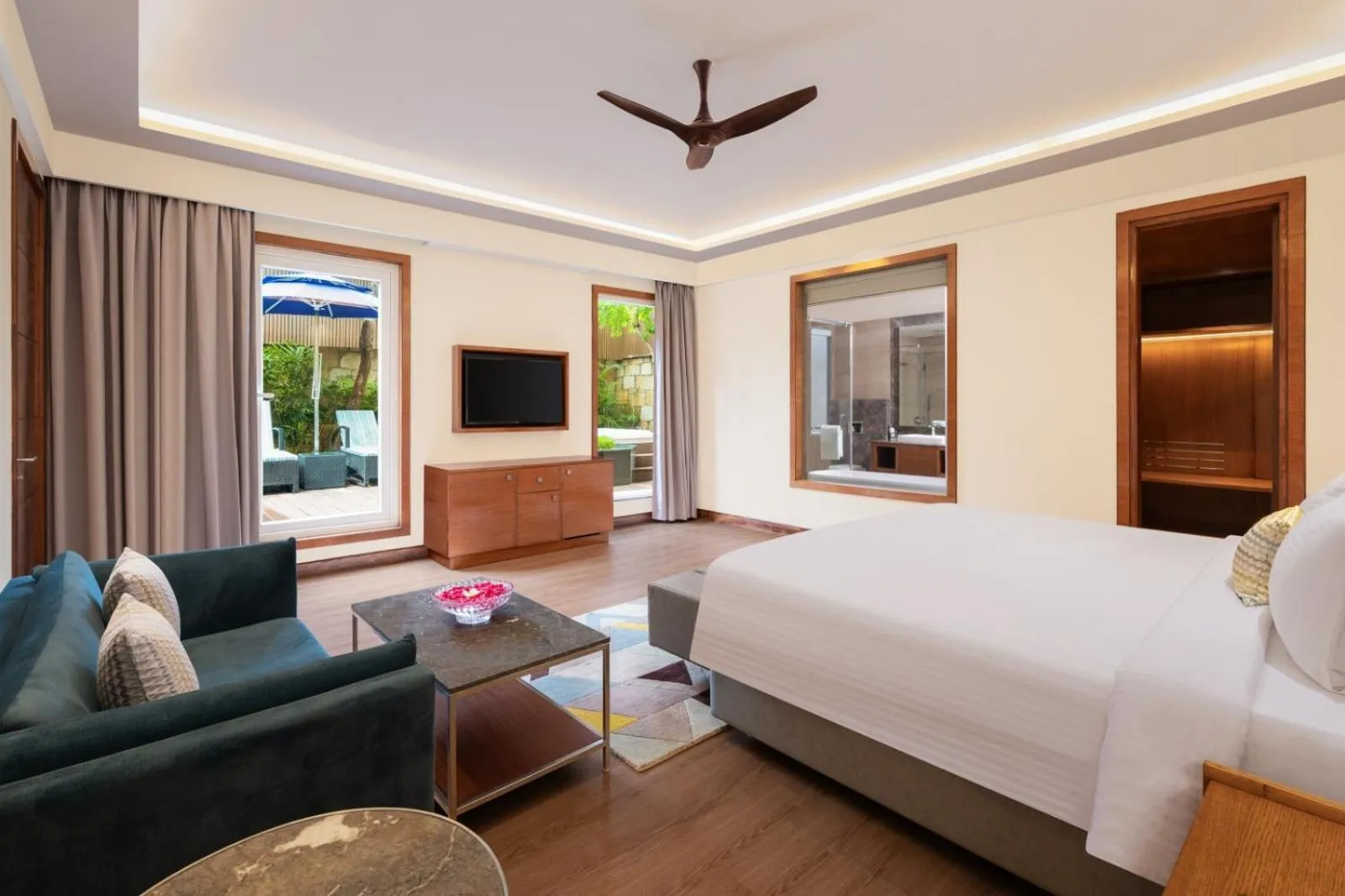 Bed in Ananta Spa & Resort, Pushkar