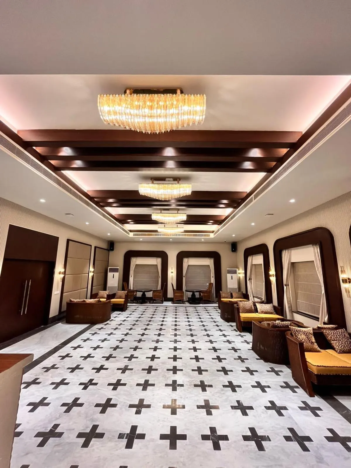 Lounge or bar in Ananta Spa & Resort, Pushkar