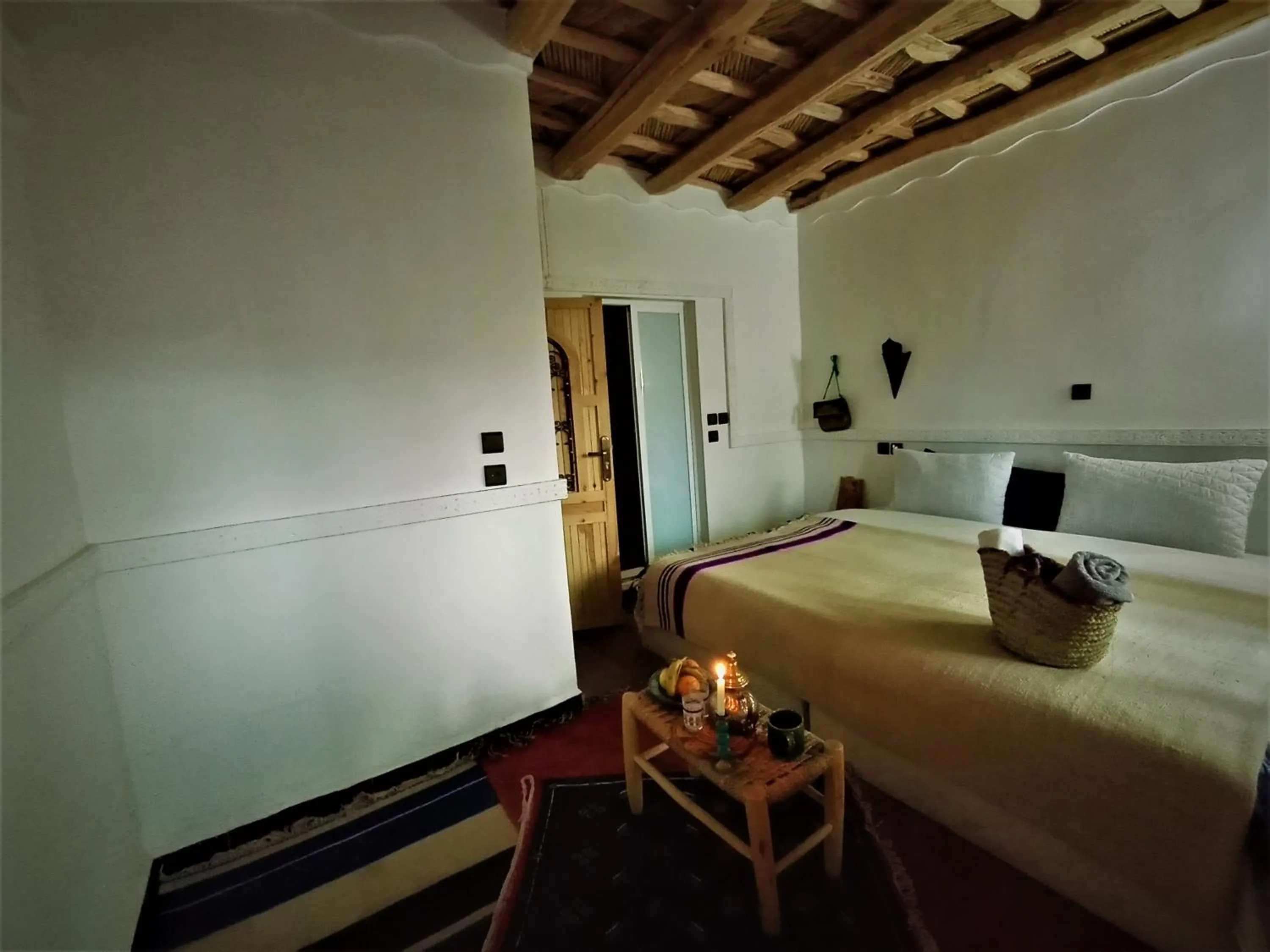 Bed in Riad Bleu Afriqua