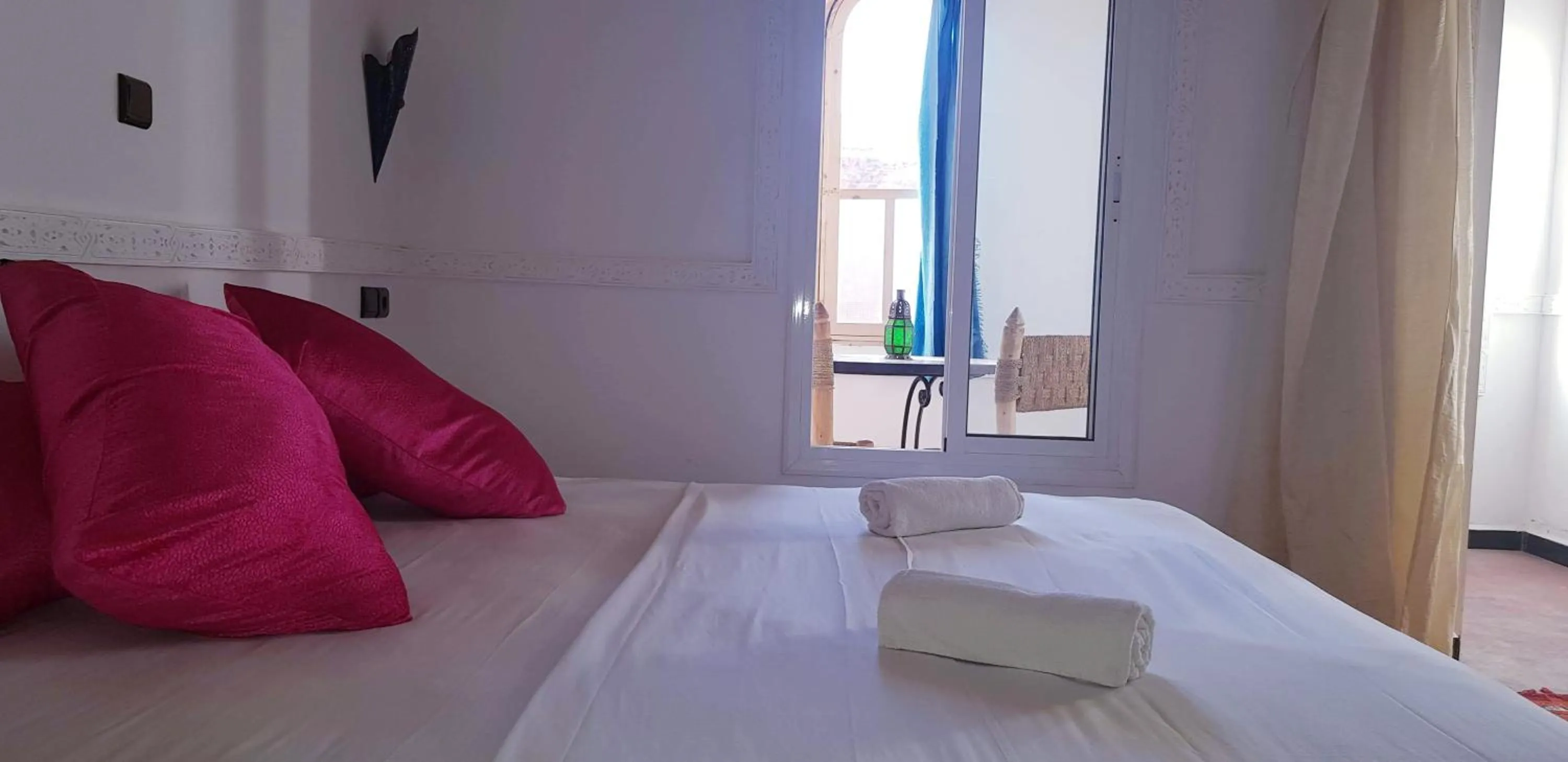 Bed in Riad Bleu Afriqua