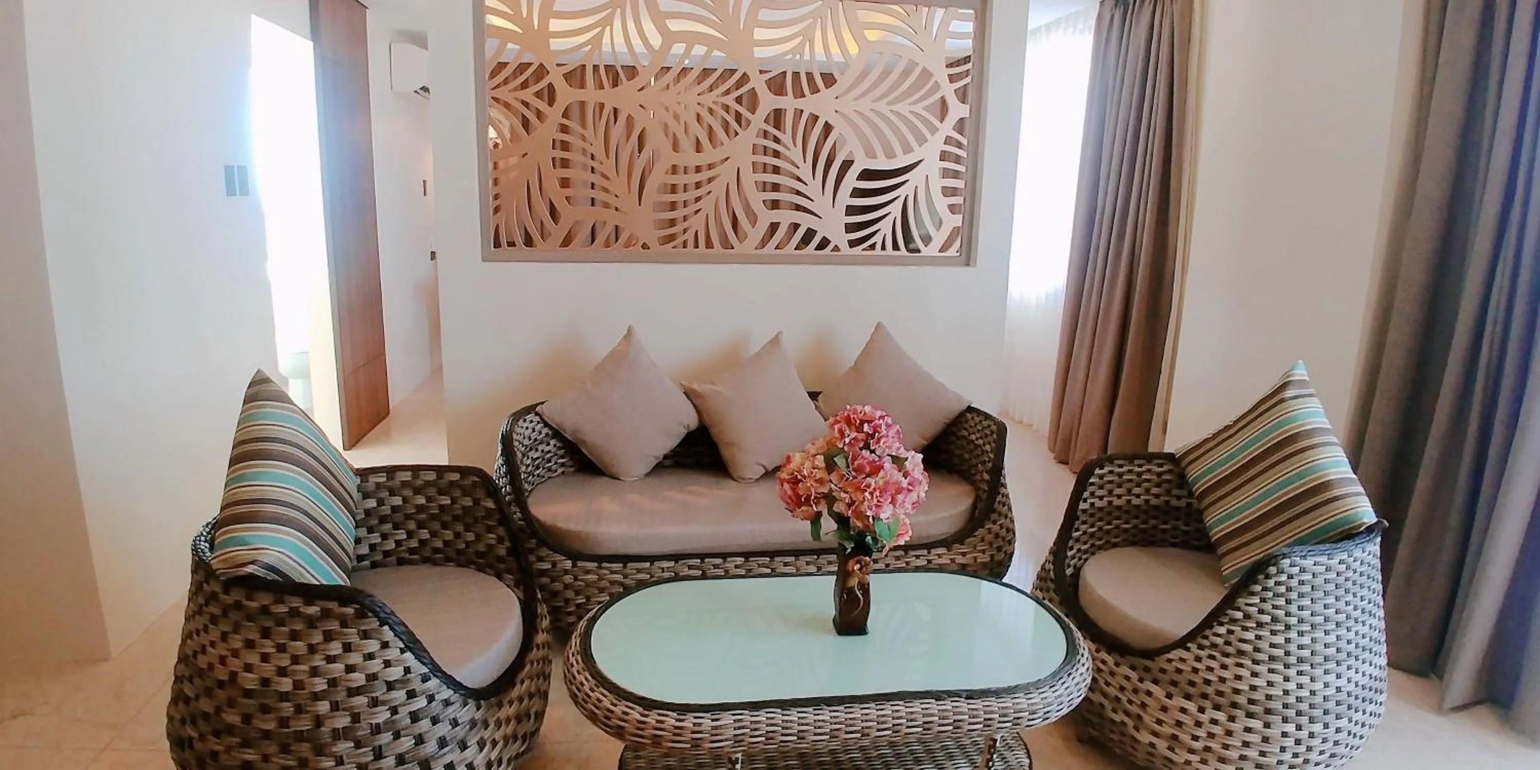 Living room in Boracay Ocean Club Beach Resort