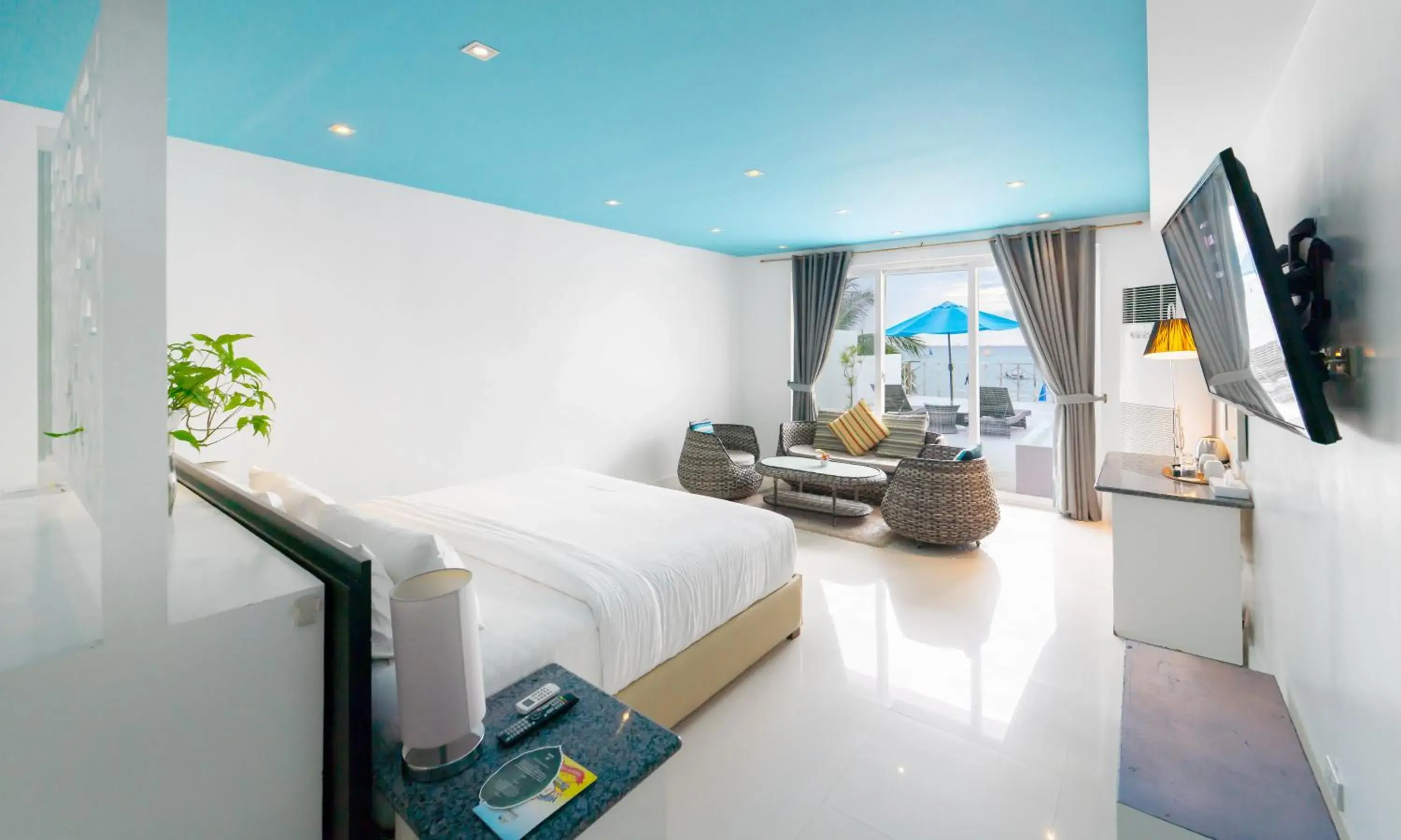 Panoramic Ocean View in Boracay Ocean Club Beach Resort Panoramic Ocean View in Boracay Ocean Club Beach Resort