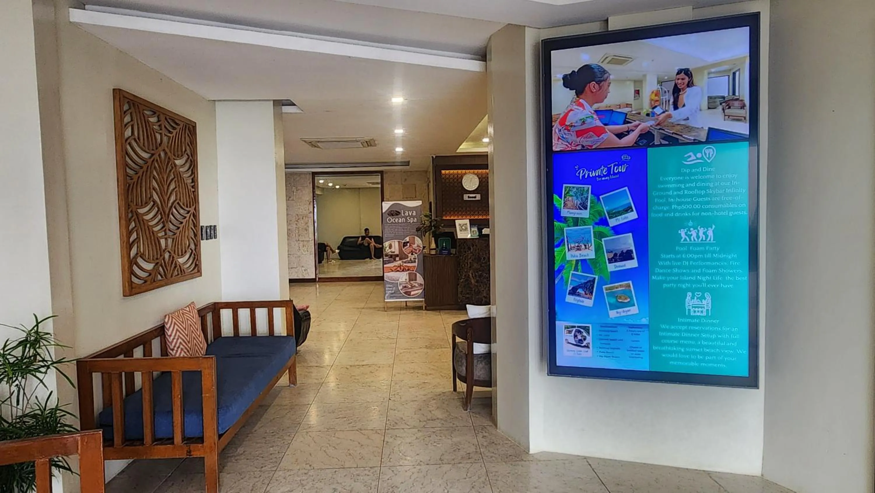 Lobby or reception in Boracay Ocean Club Beach Resort