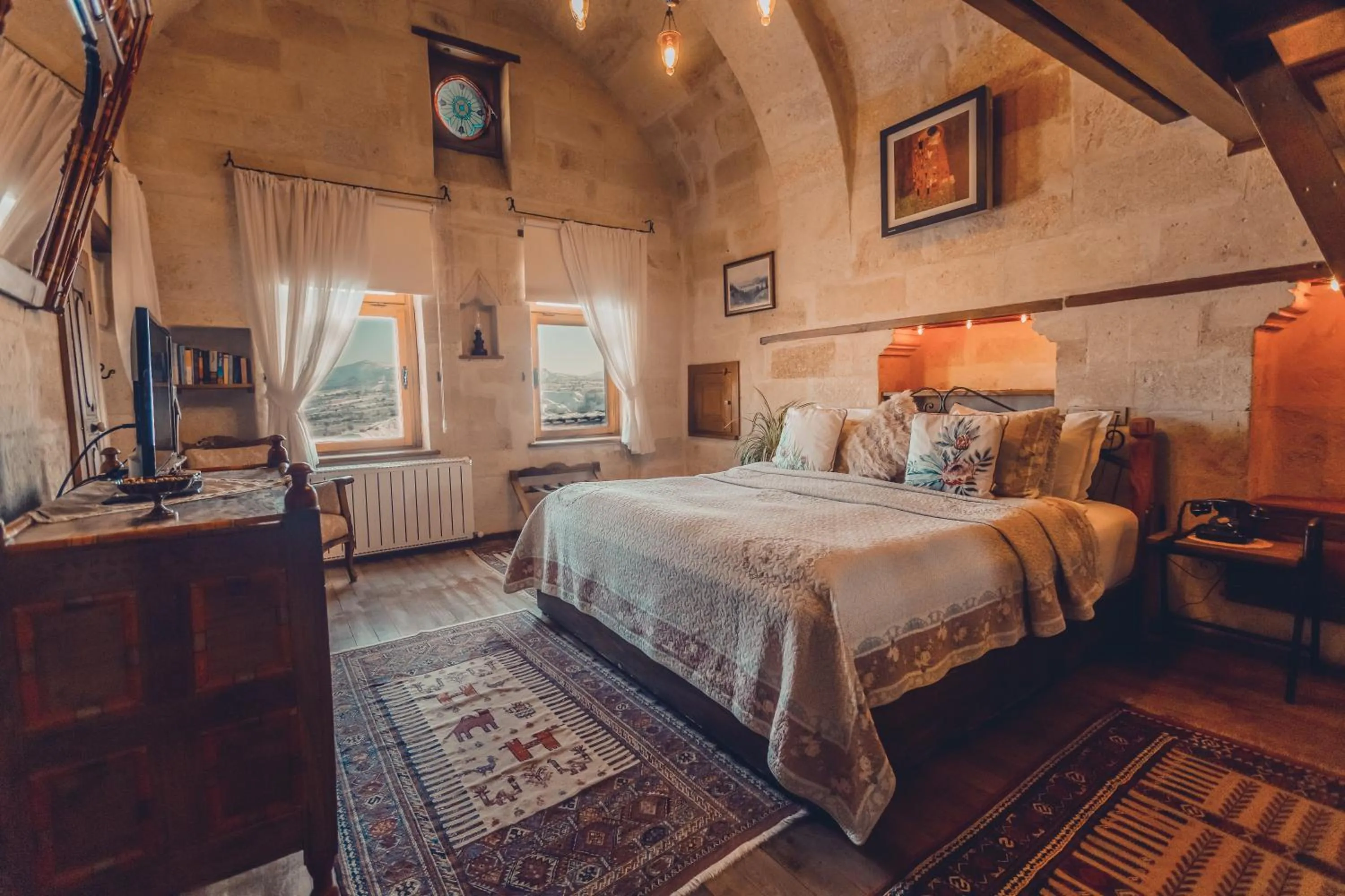 Bedroom, Bed in Kale Konak Cappadocia