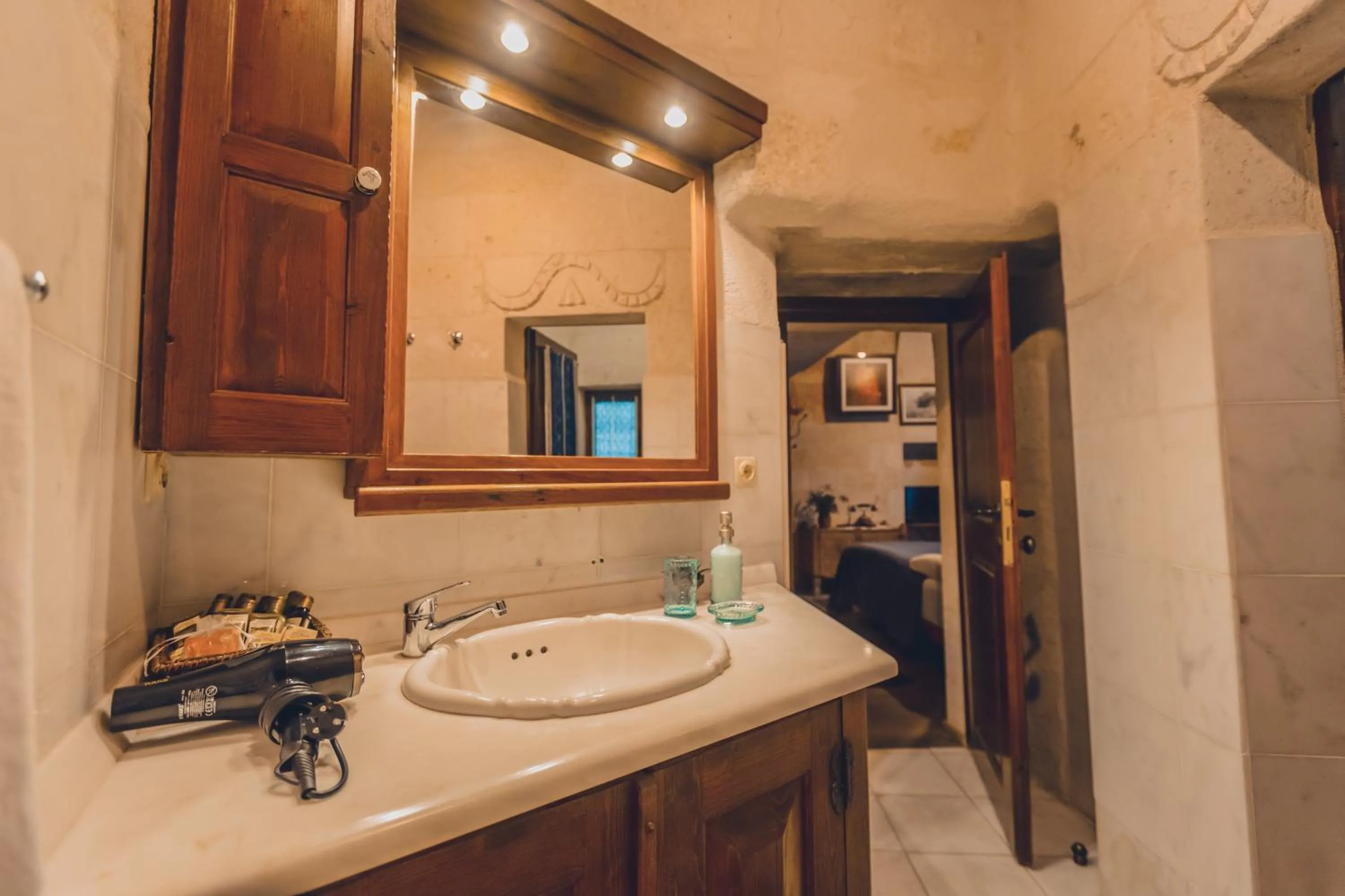 Photo of the whole room in Kale Konak Cappadocia