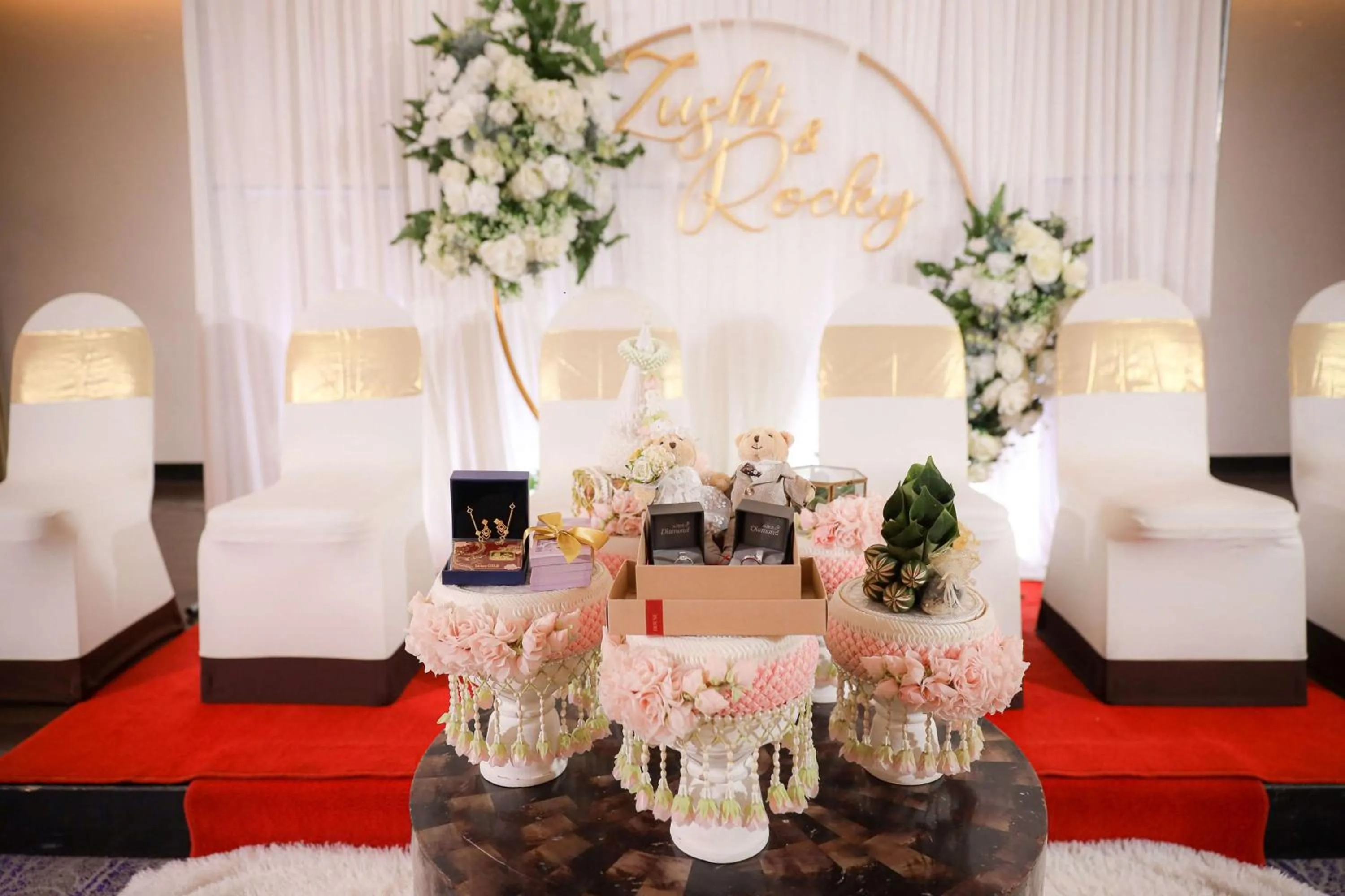 wedding in Radisson Suites Bangkok Sukhumvit