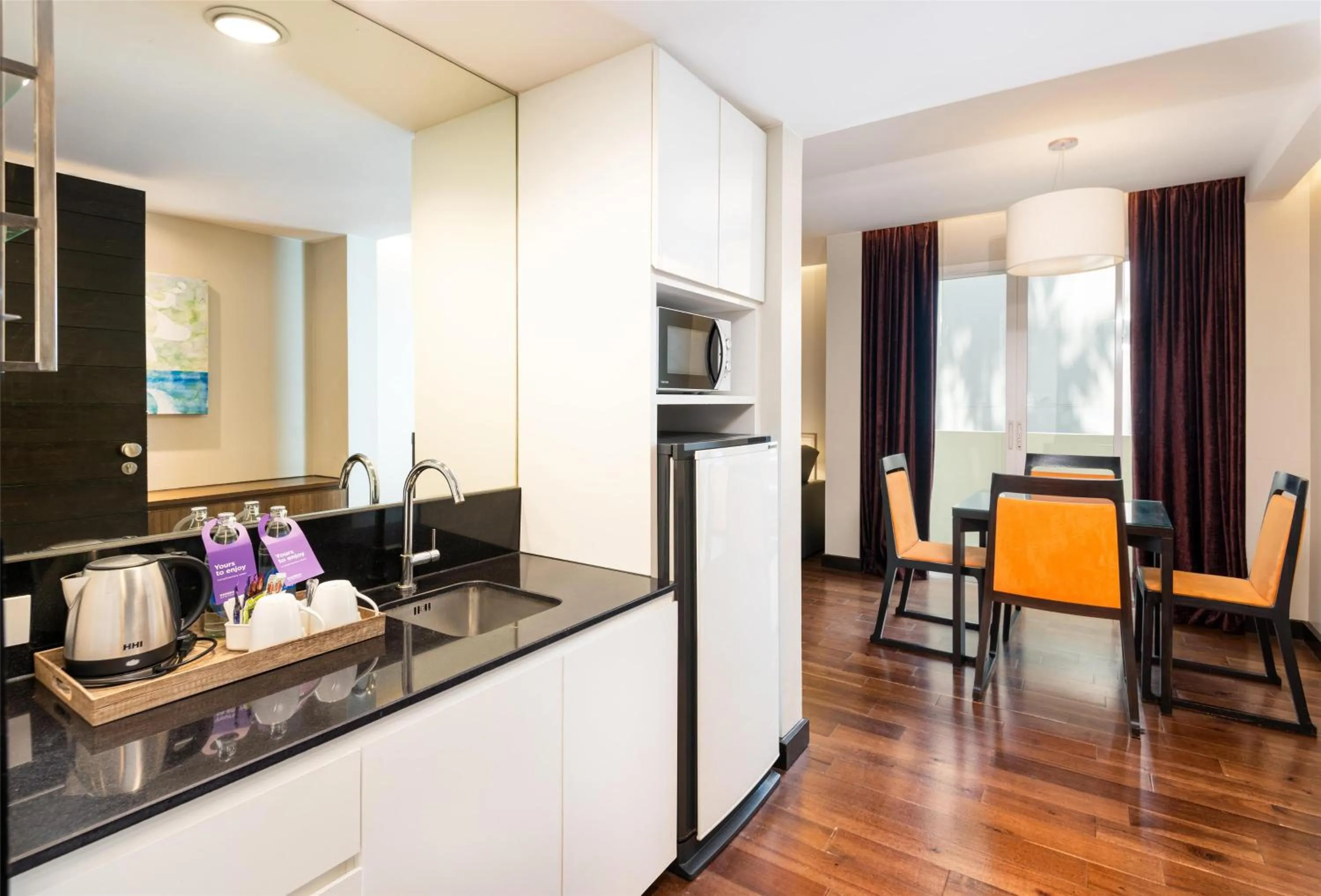 Kitchen or kitchenette in Radisson Suites Bangkok Sukhumvit