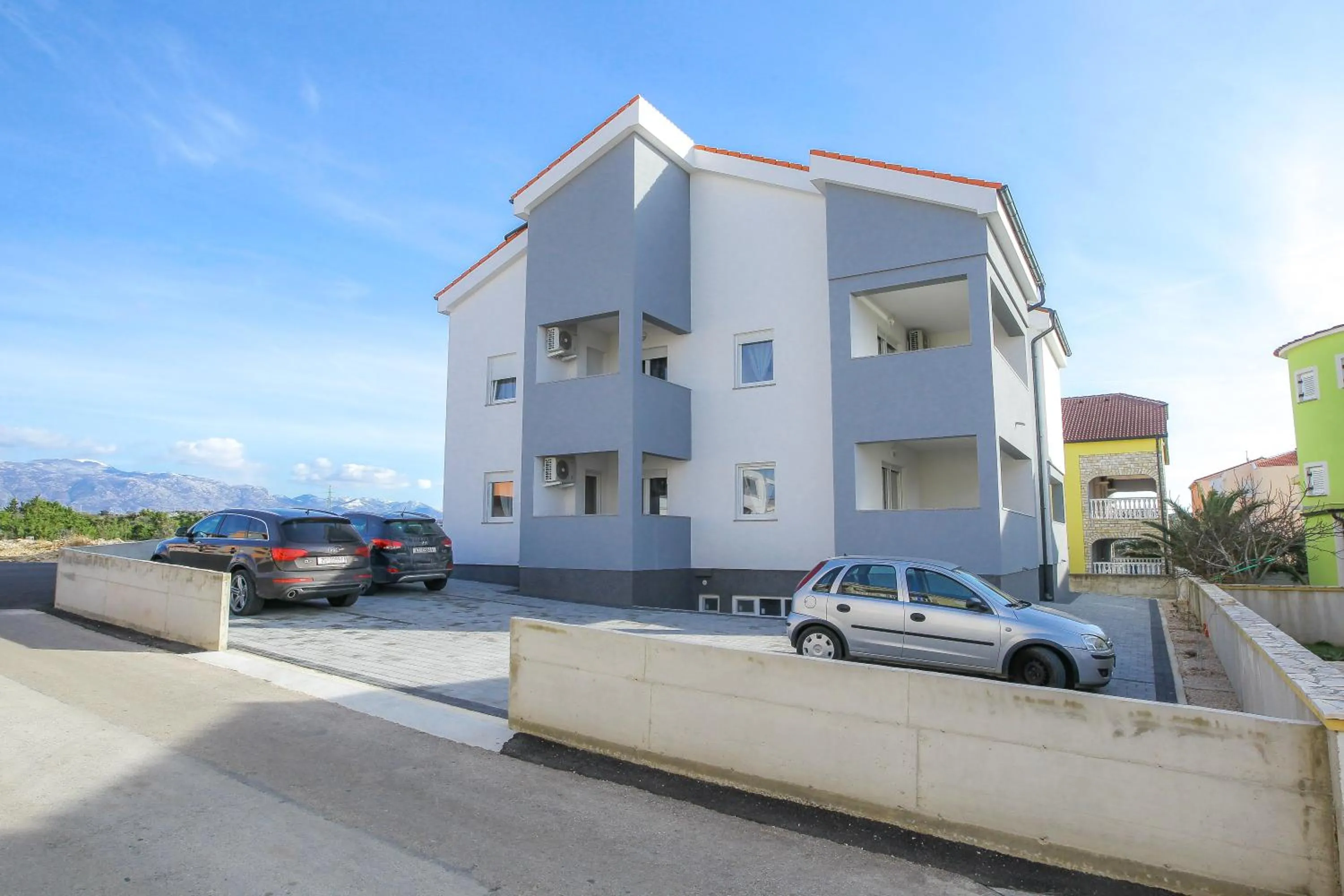 Privilege Pool Apartments