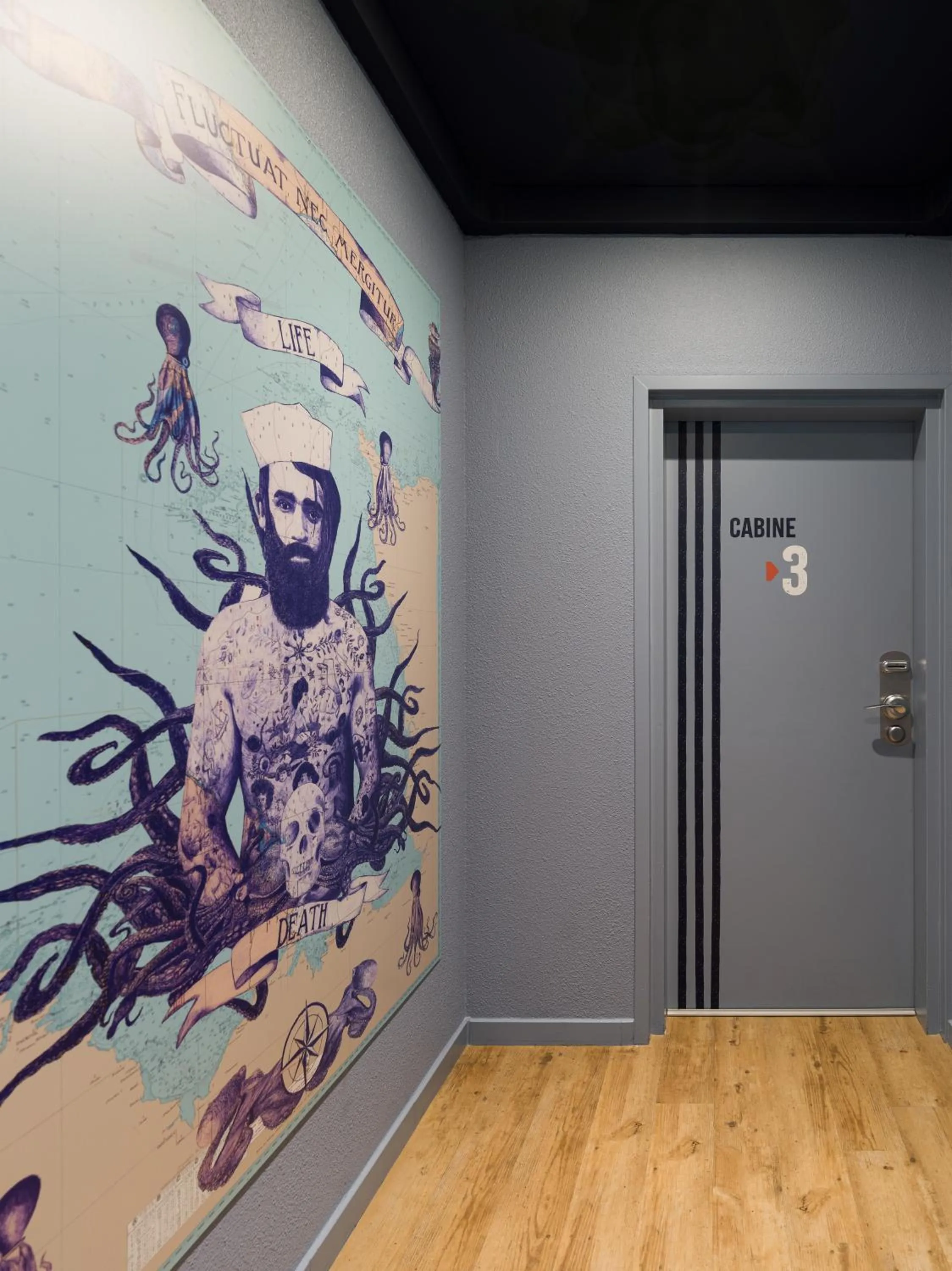 Decorative detail in ibis Styles Saint Malo Centre Historique