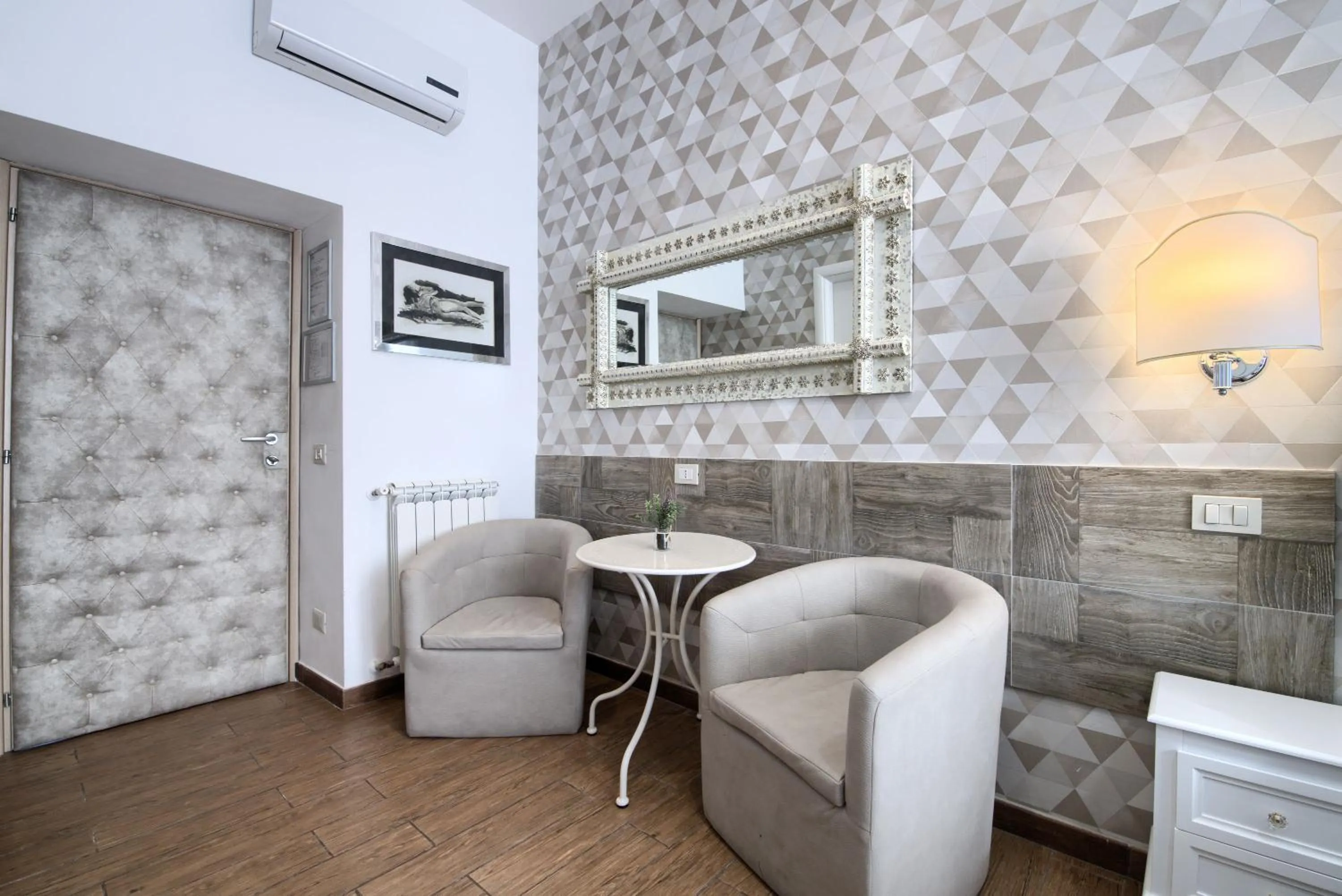 Coffee/tea facilities in Domus Pietro Inn