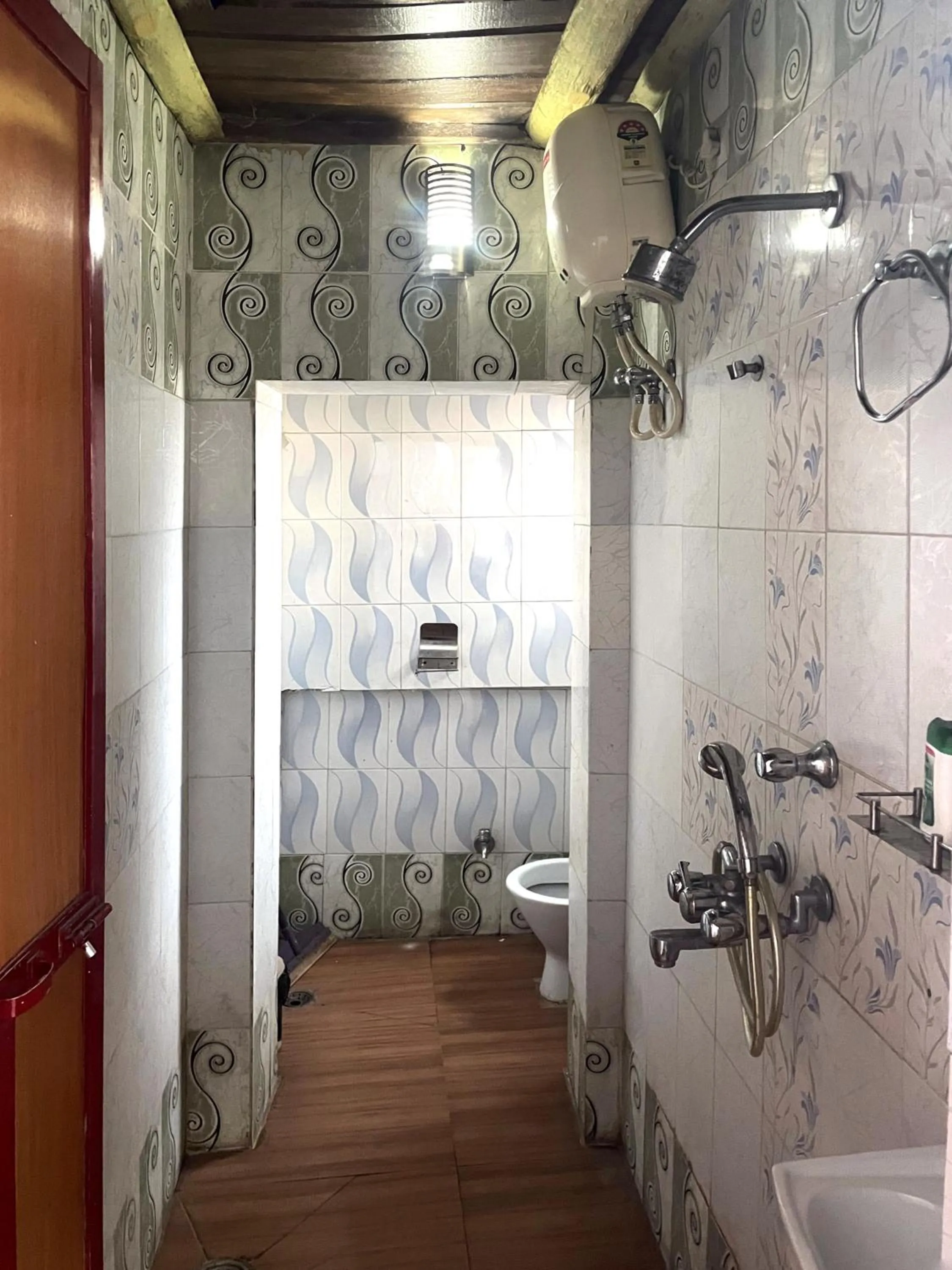 Bathroom in Shri Guest House