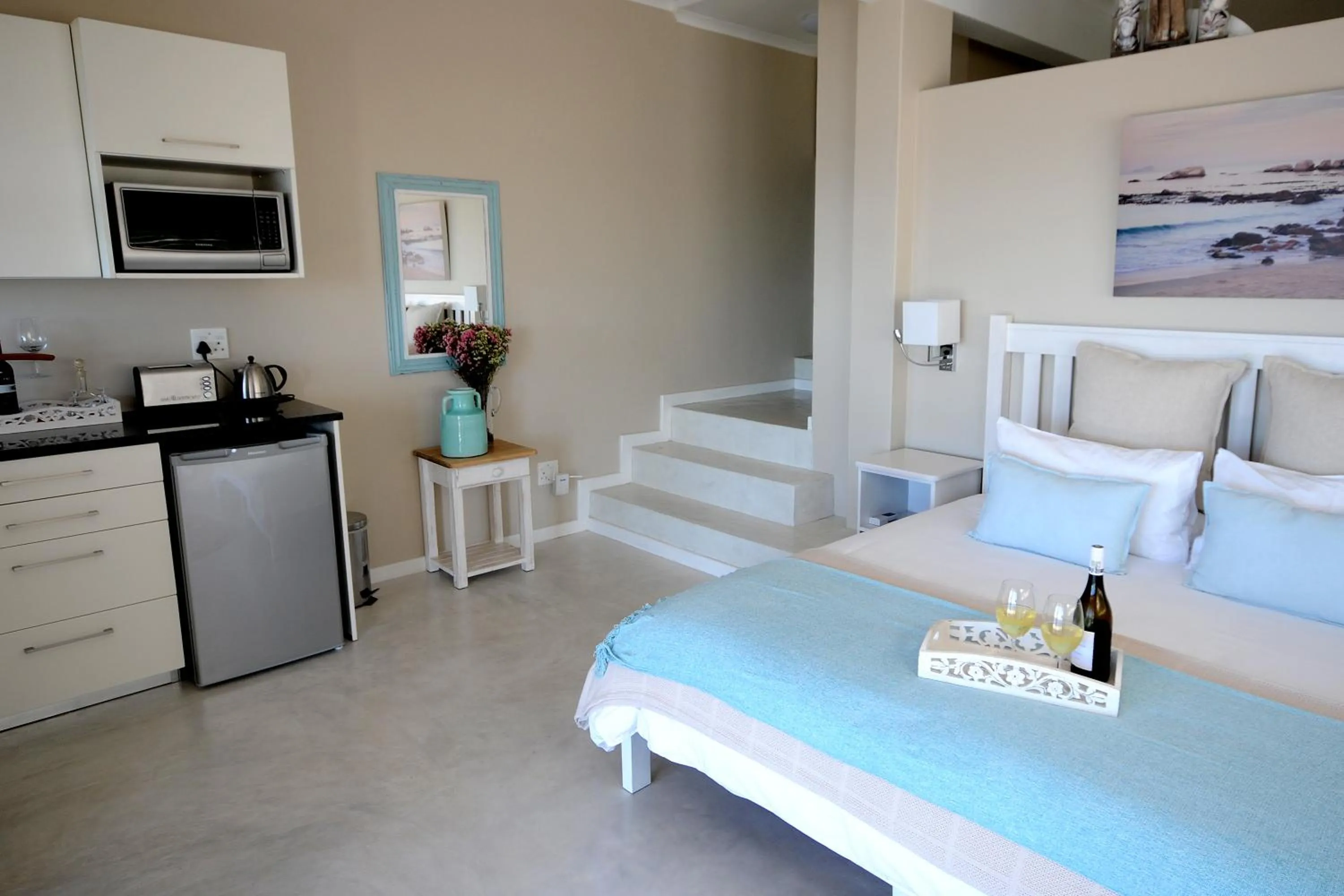 Photo of the whole room, Bed in Rocklands Seaside Bed and Breakfast