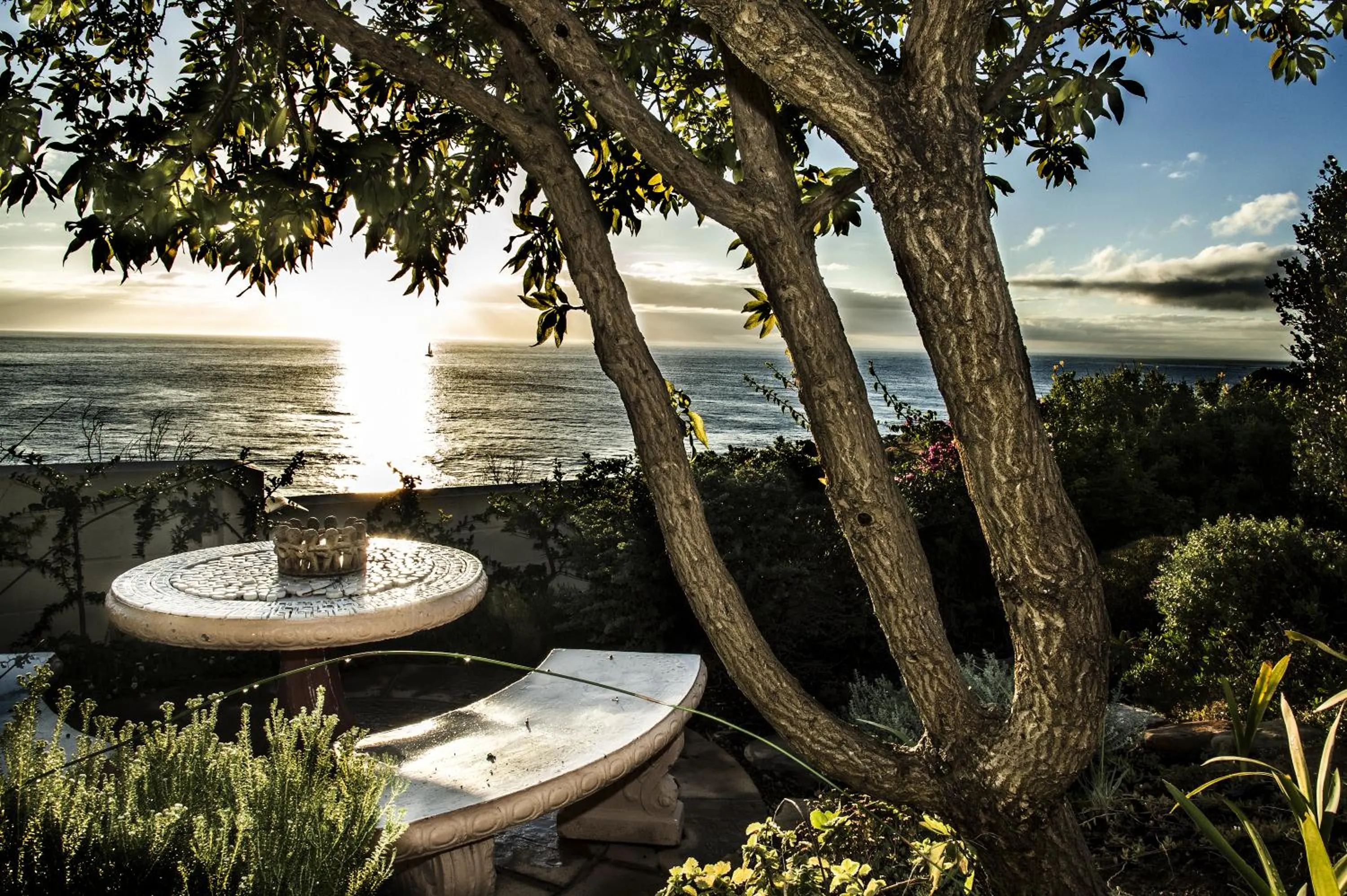 Garden in Rocklands Seaside Bed and Breakfast