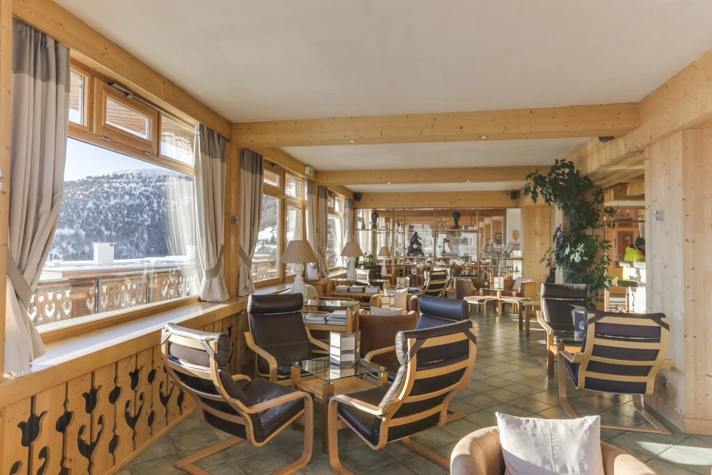 Lounge or bar in Le Castillan