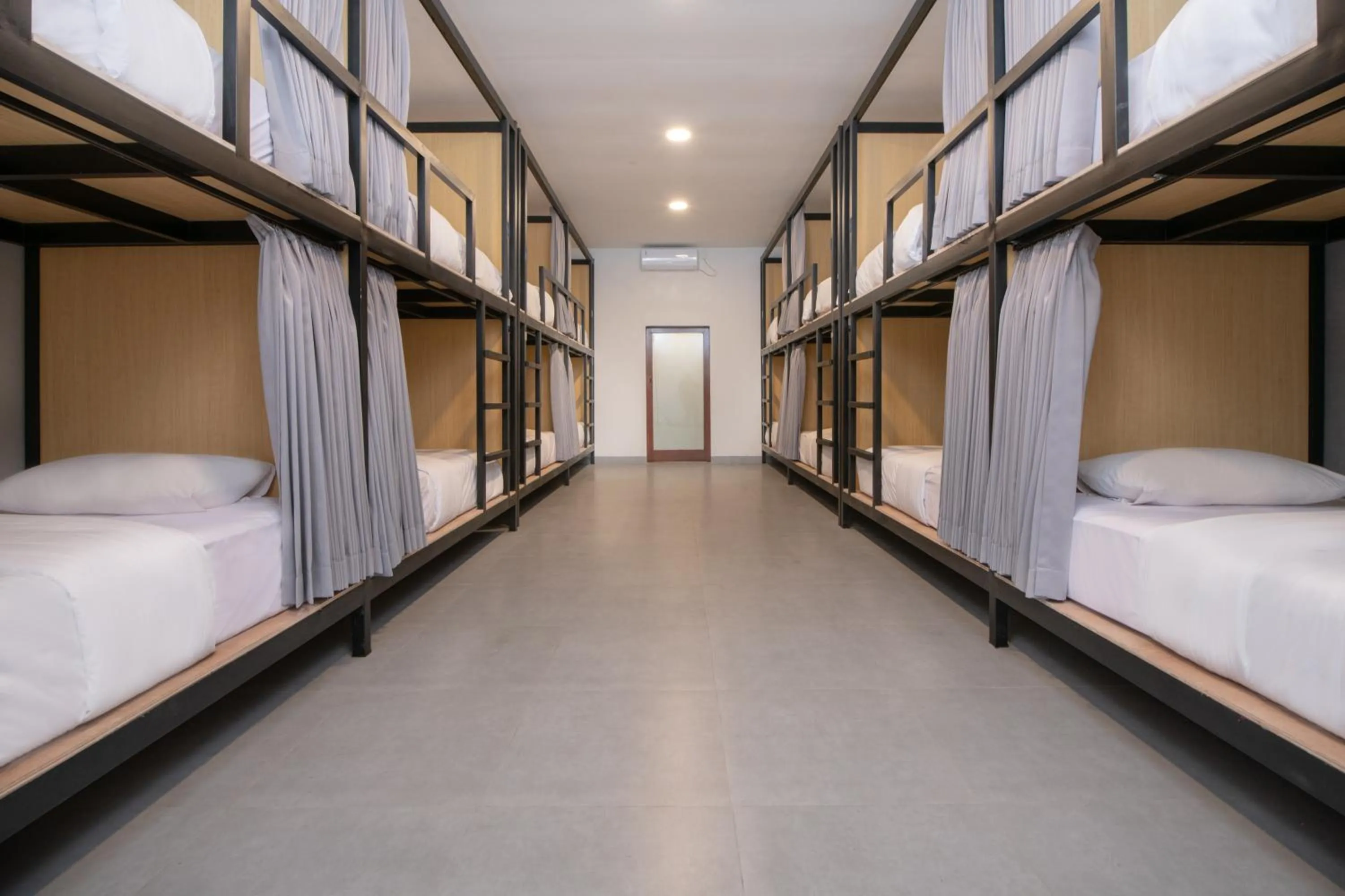 bunk bed, Bed in Villa Bunga Hotel