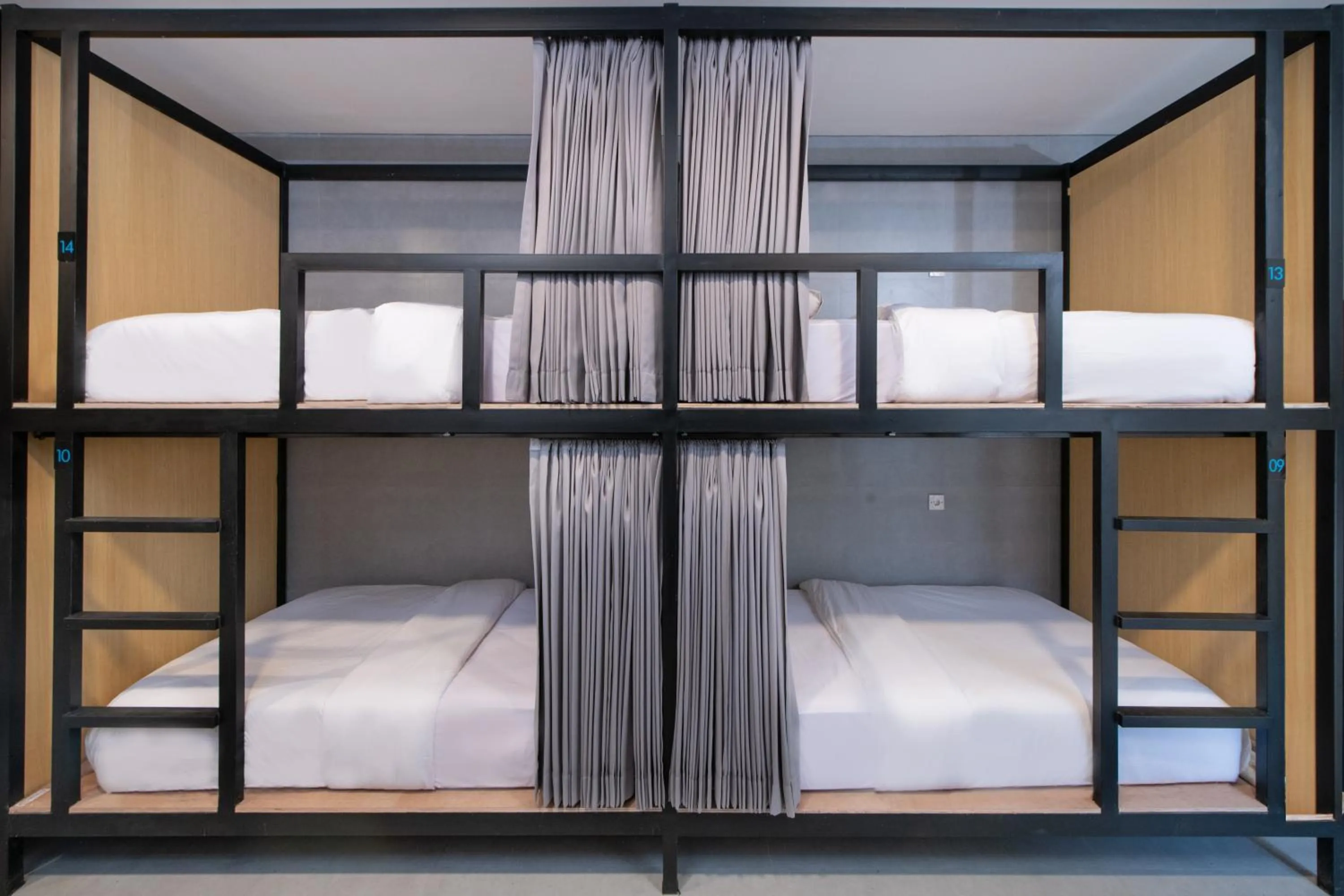 Bedroom, Bed in Villa Bunga Hotel