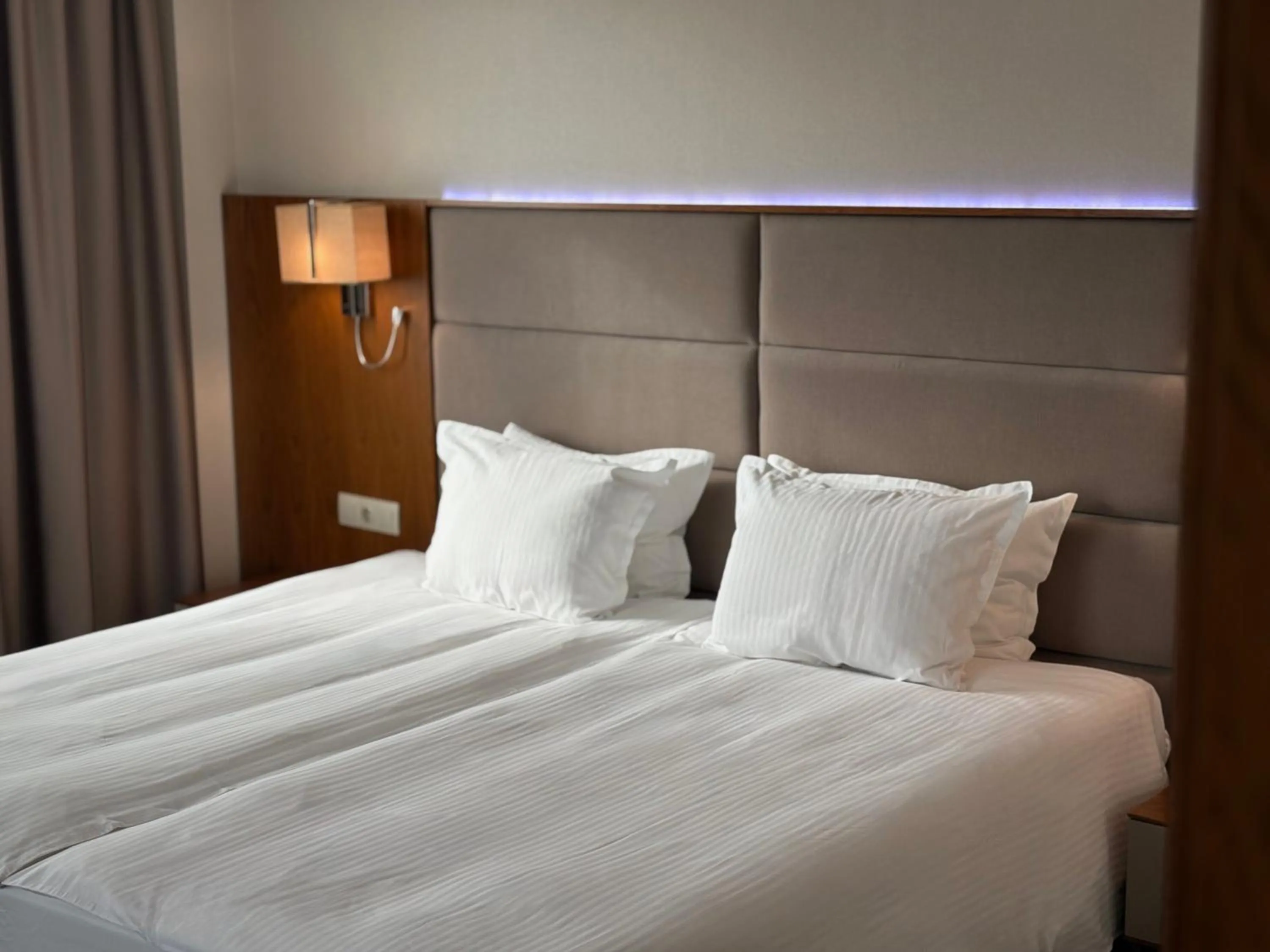 Bed in Hotel Golden Tulip Varna