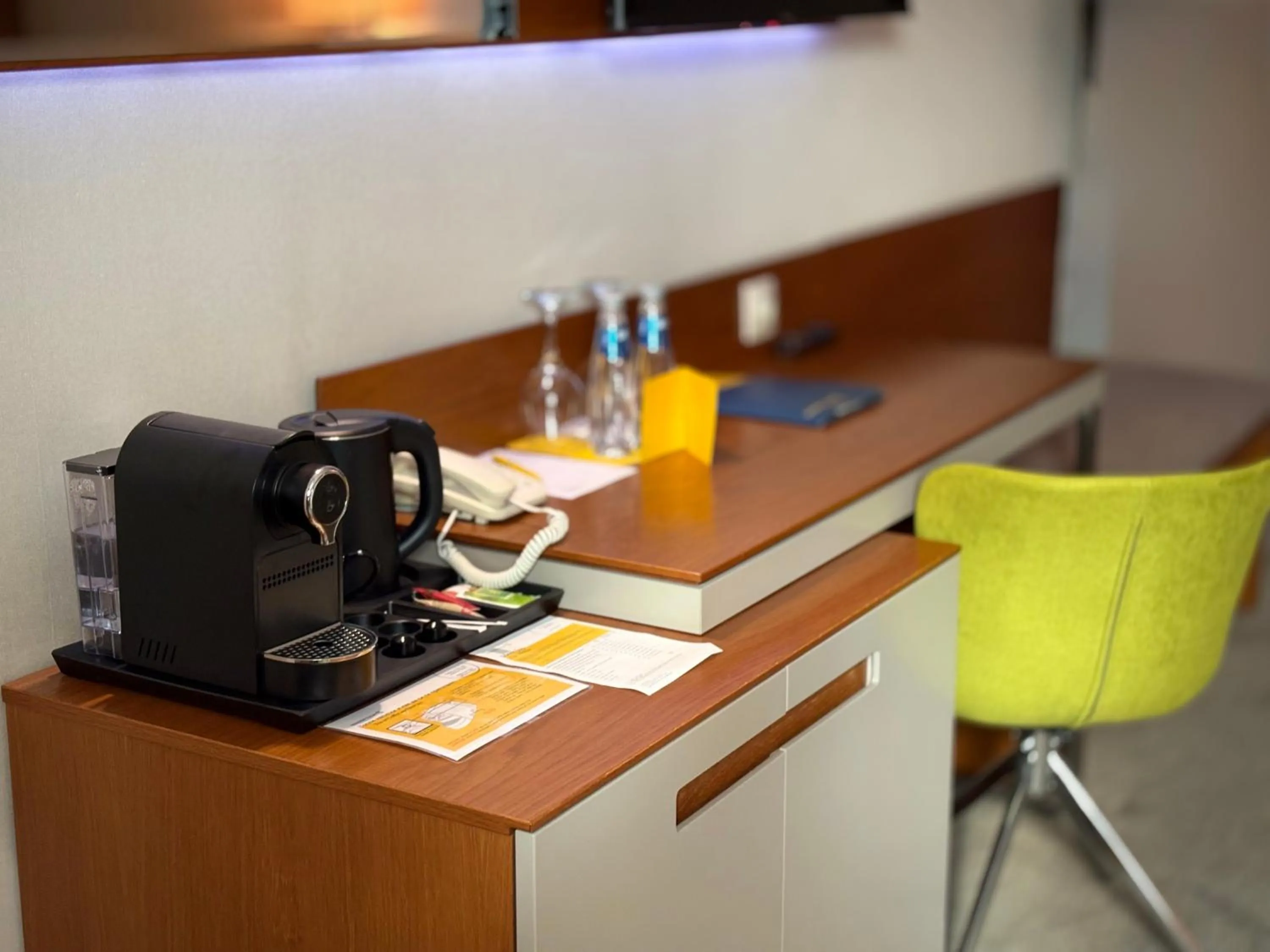 Coffee/tea facilities in Hotel Golden Tulip Varna