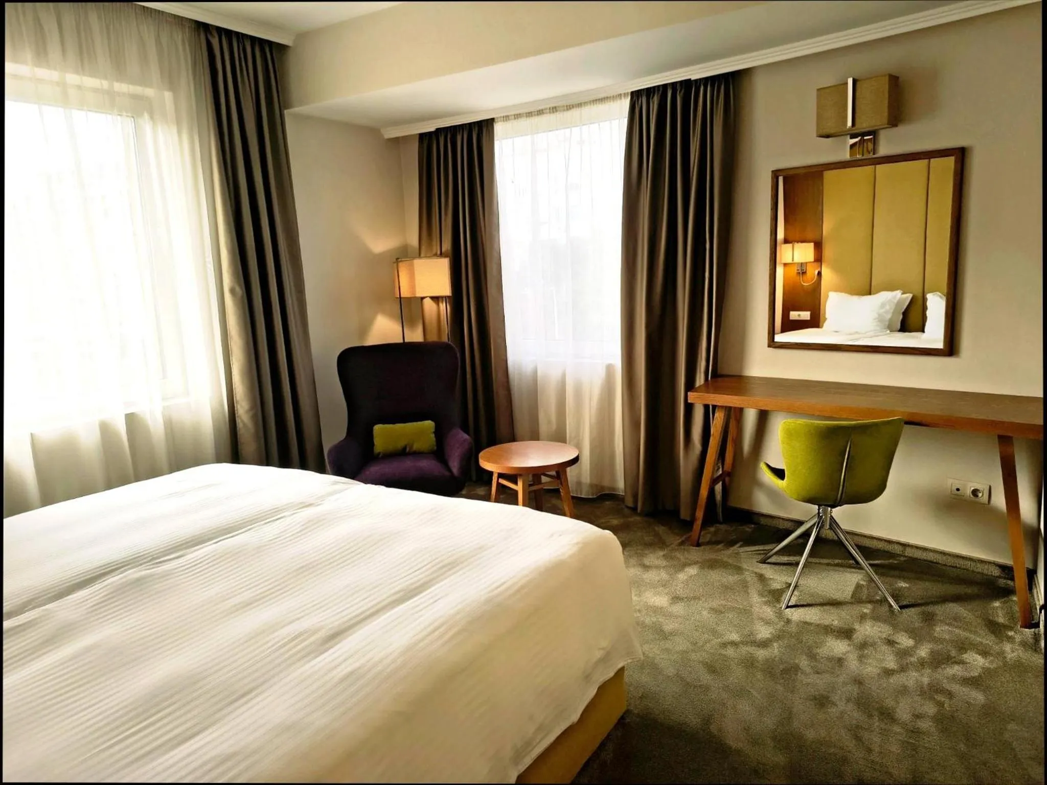 Bedroom, Bed in Hotel Golden Tulip Varna