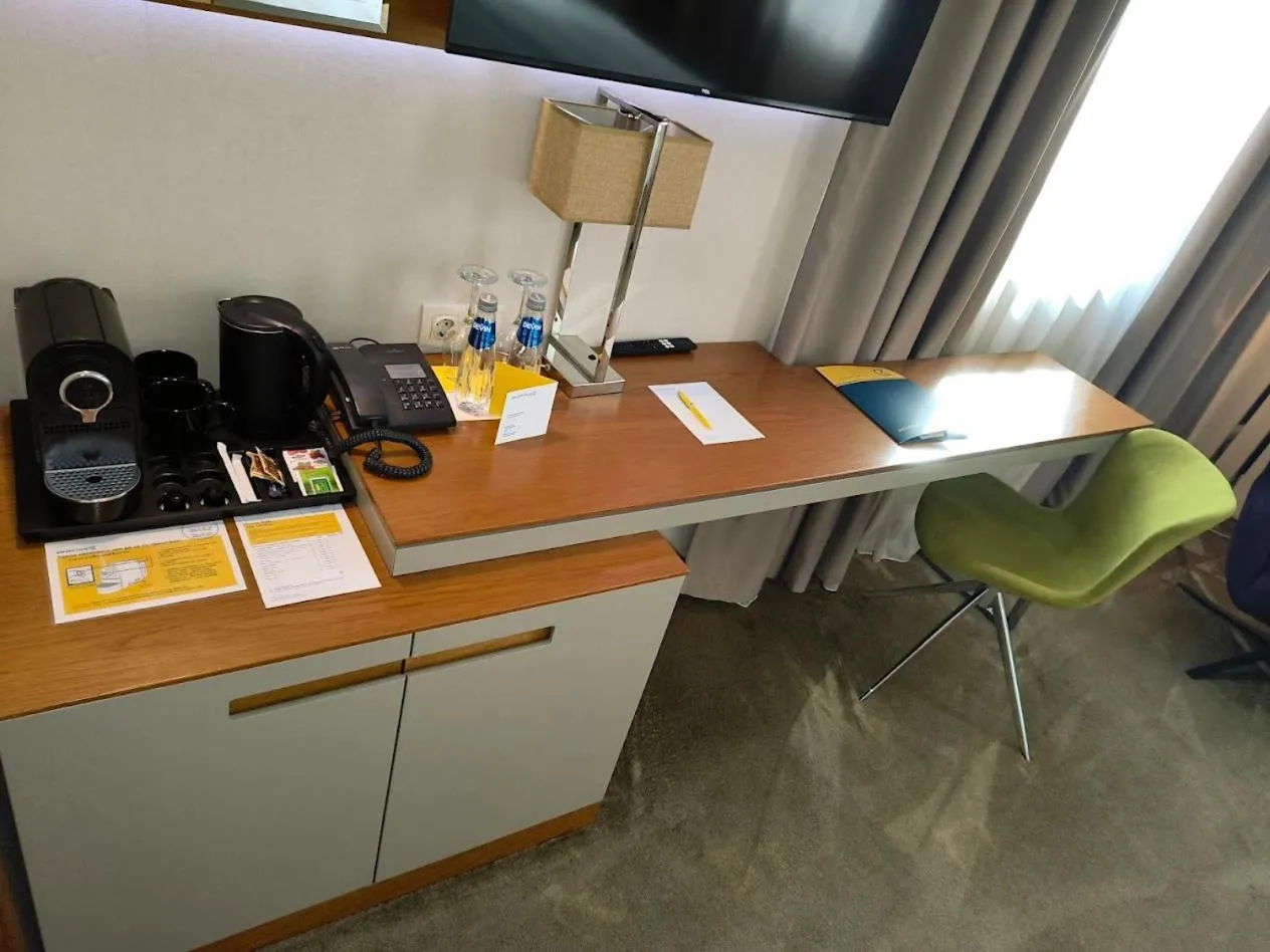 Coffee/tea facilities in Hotel Golden Tulip Varna