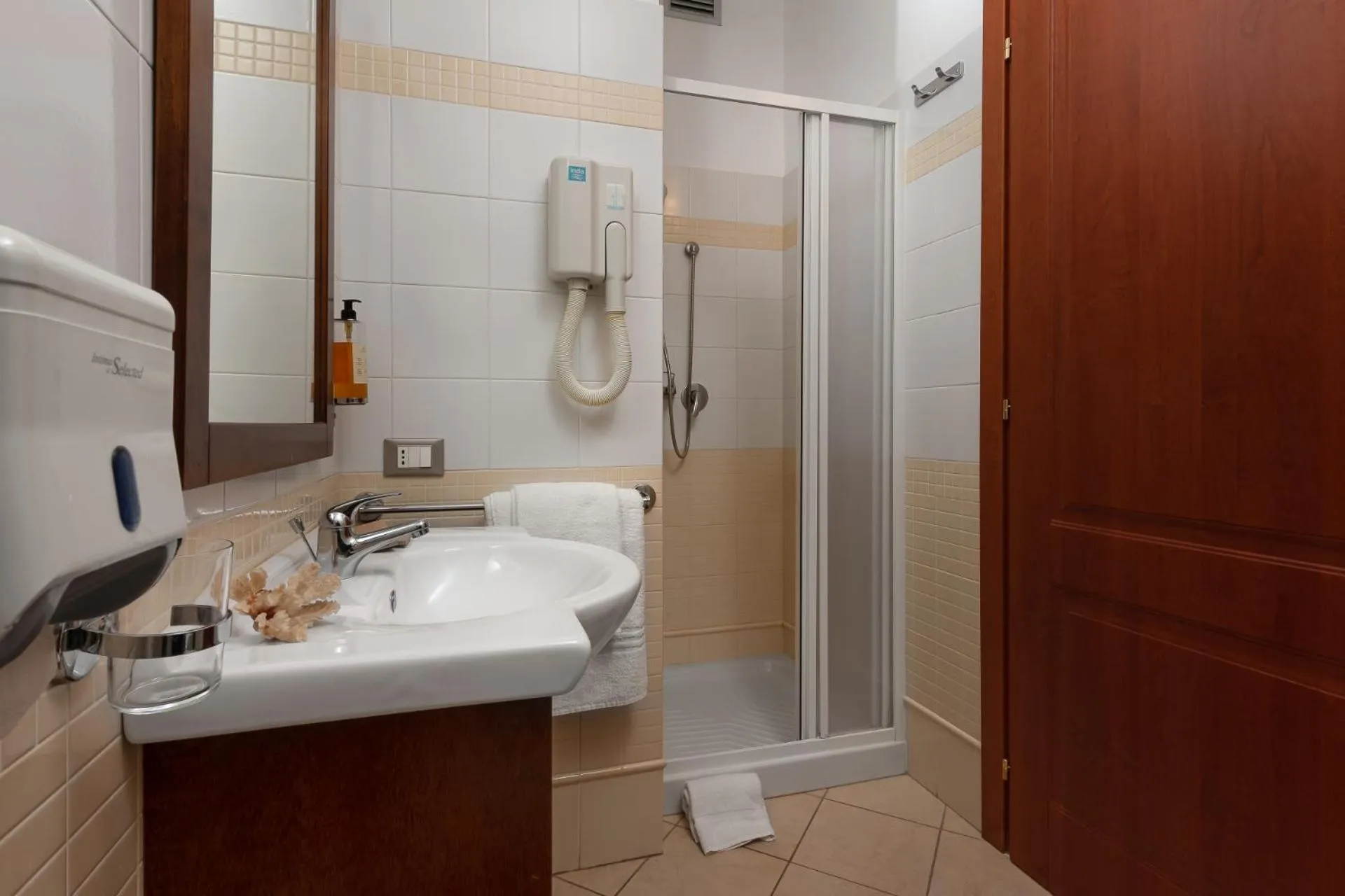 Bathroom in Helios Hotel