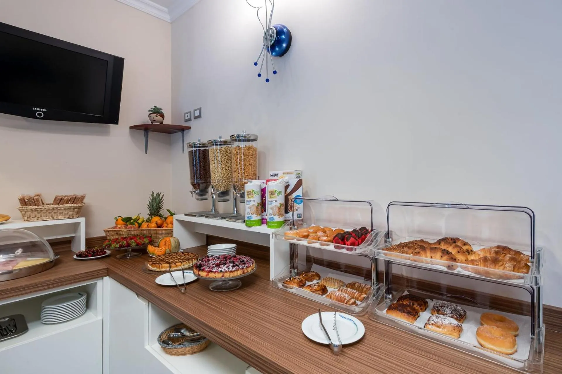 Breakfast in Helios Hotel