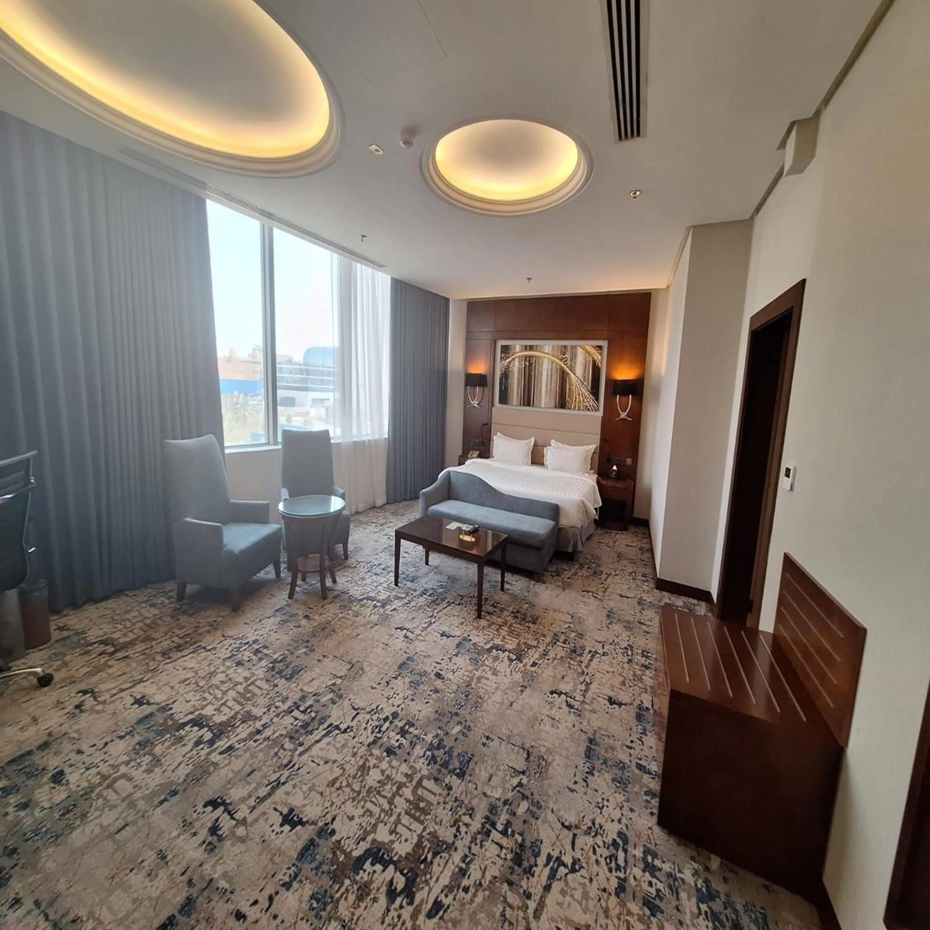 Photo of the whole room, Bed in Sunday Signature Riyadh Formerly Qaser Al Hamra by Warwick