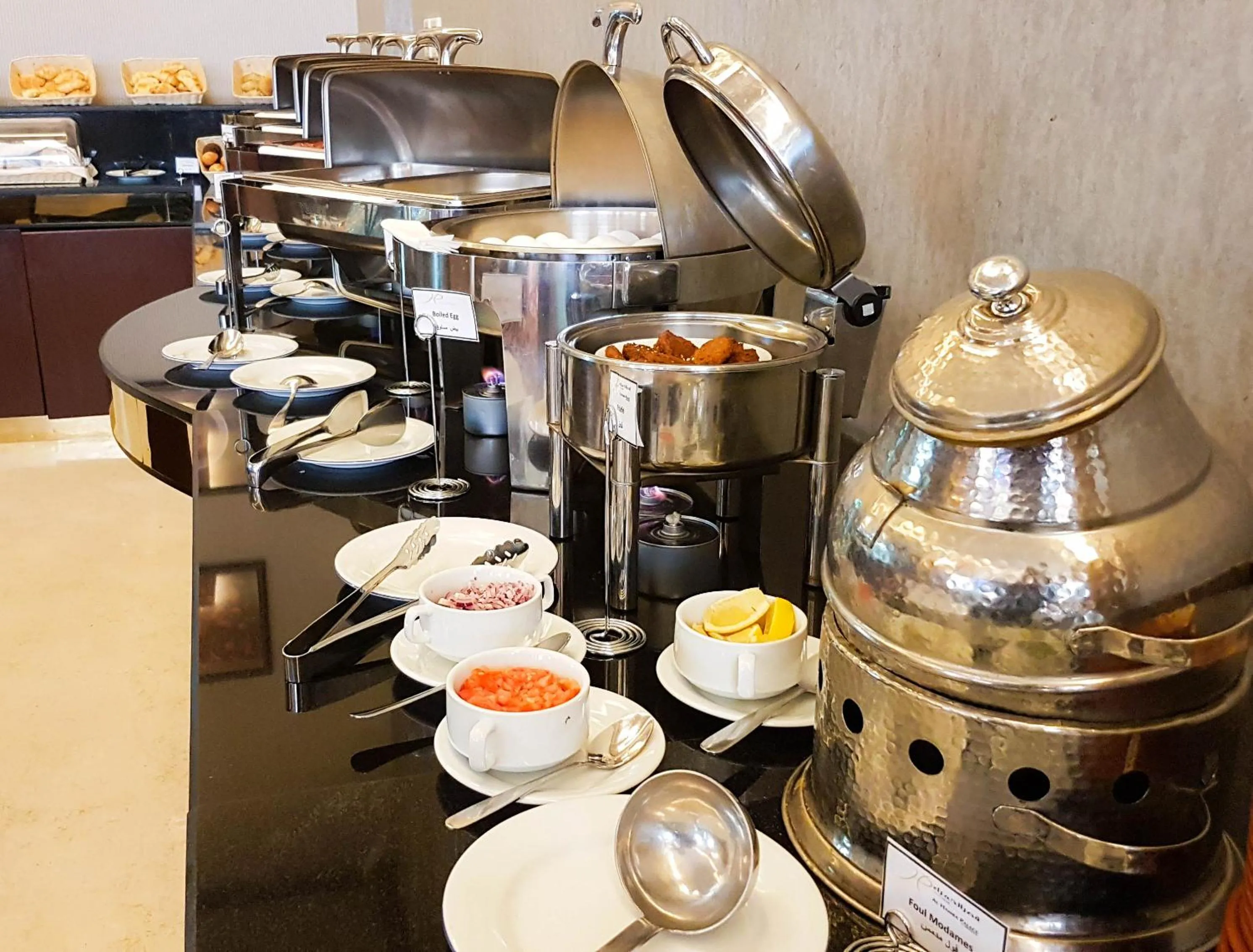 Breakfast in Qaser Al Hamra by Warwick