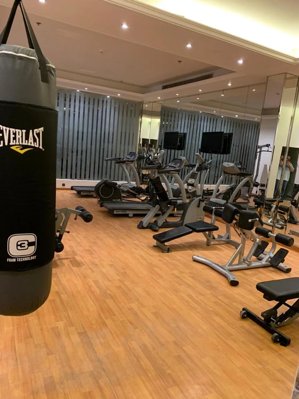 Qaser Al Hamra by Warwick