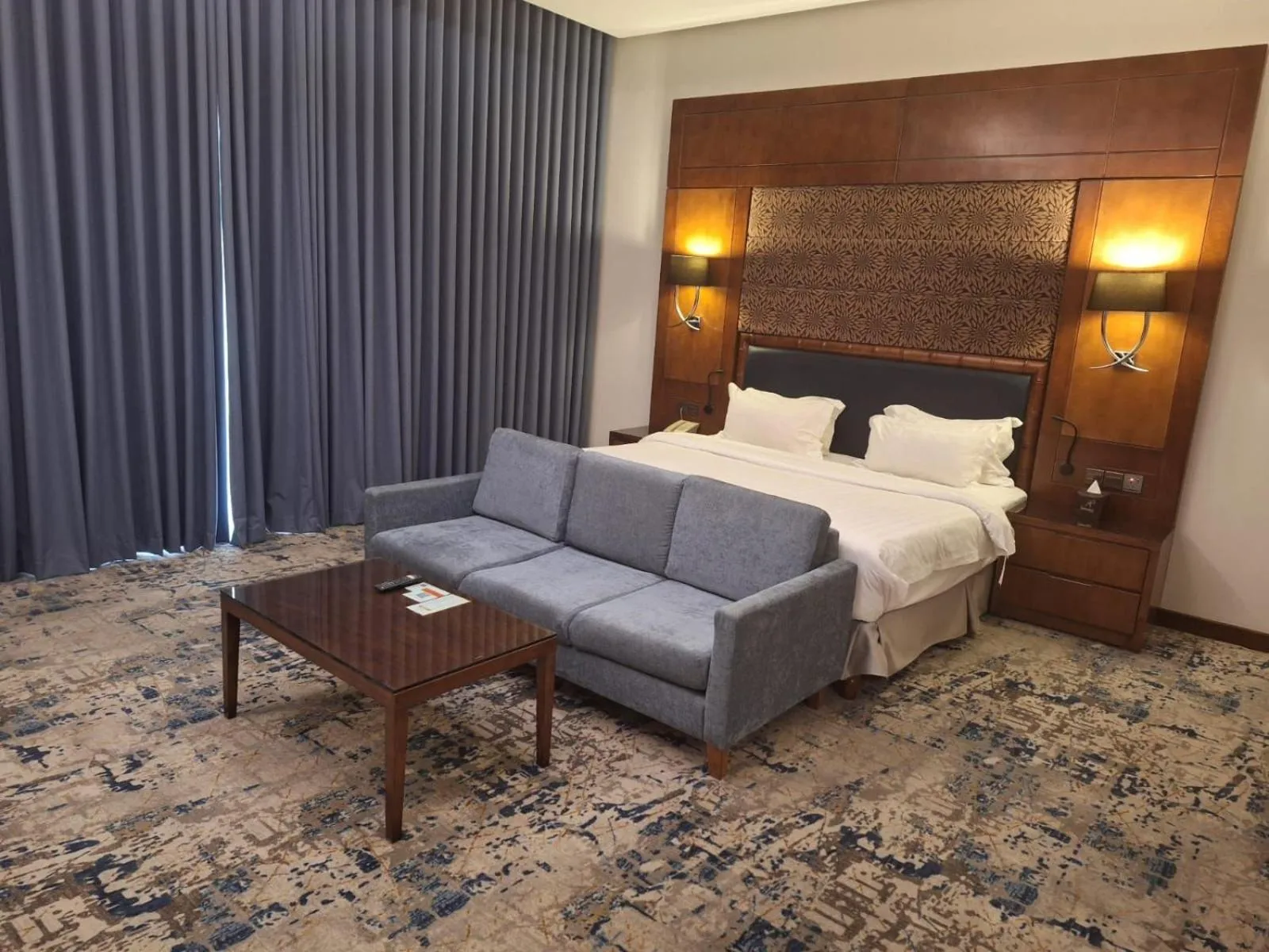 Photo of the whole room, Bed in Sunday Signature Riyadh Formerly Qaser Al Hamra by Warwick
