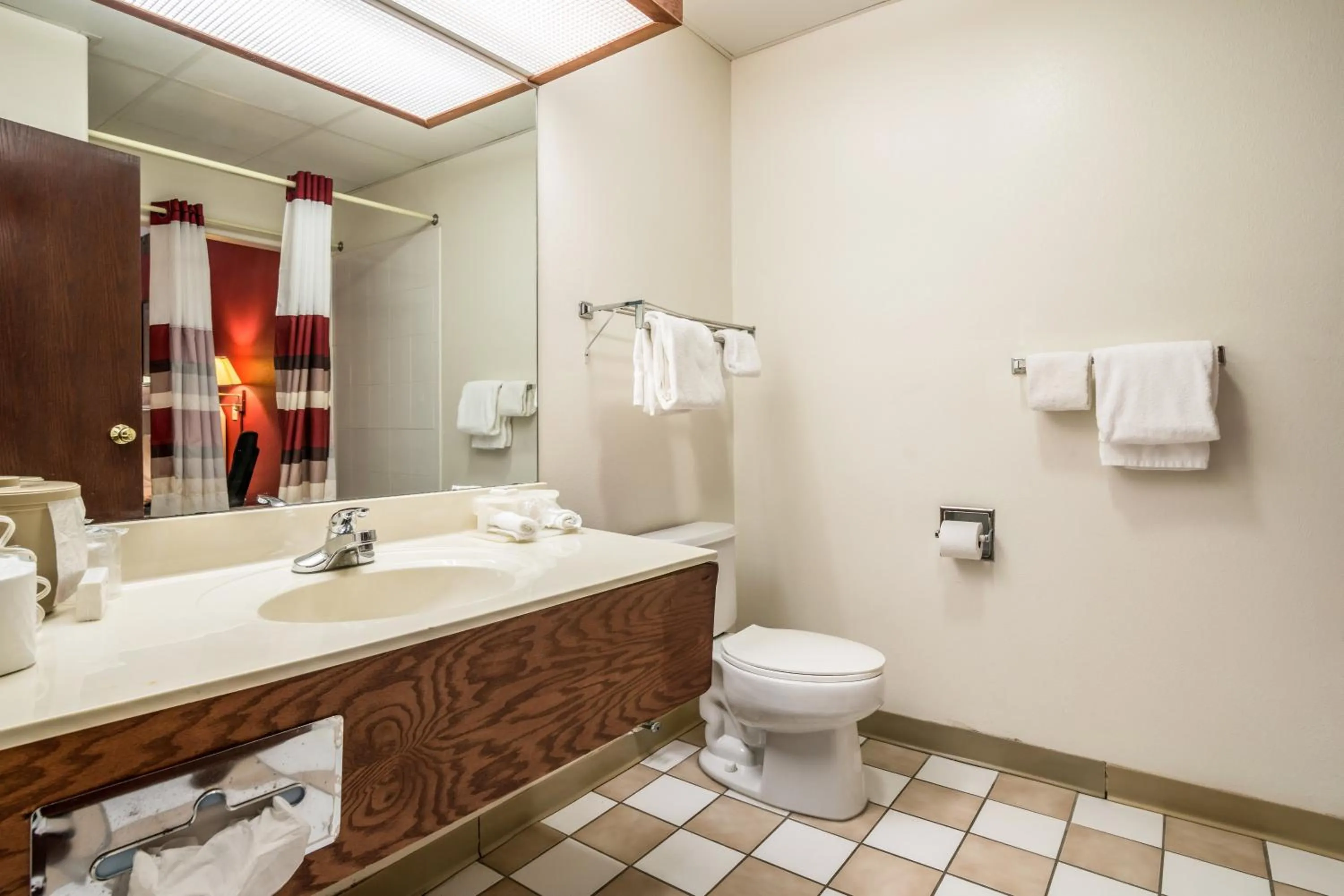 Bathroom in Days Inn by Wyndham Kentland