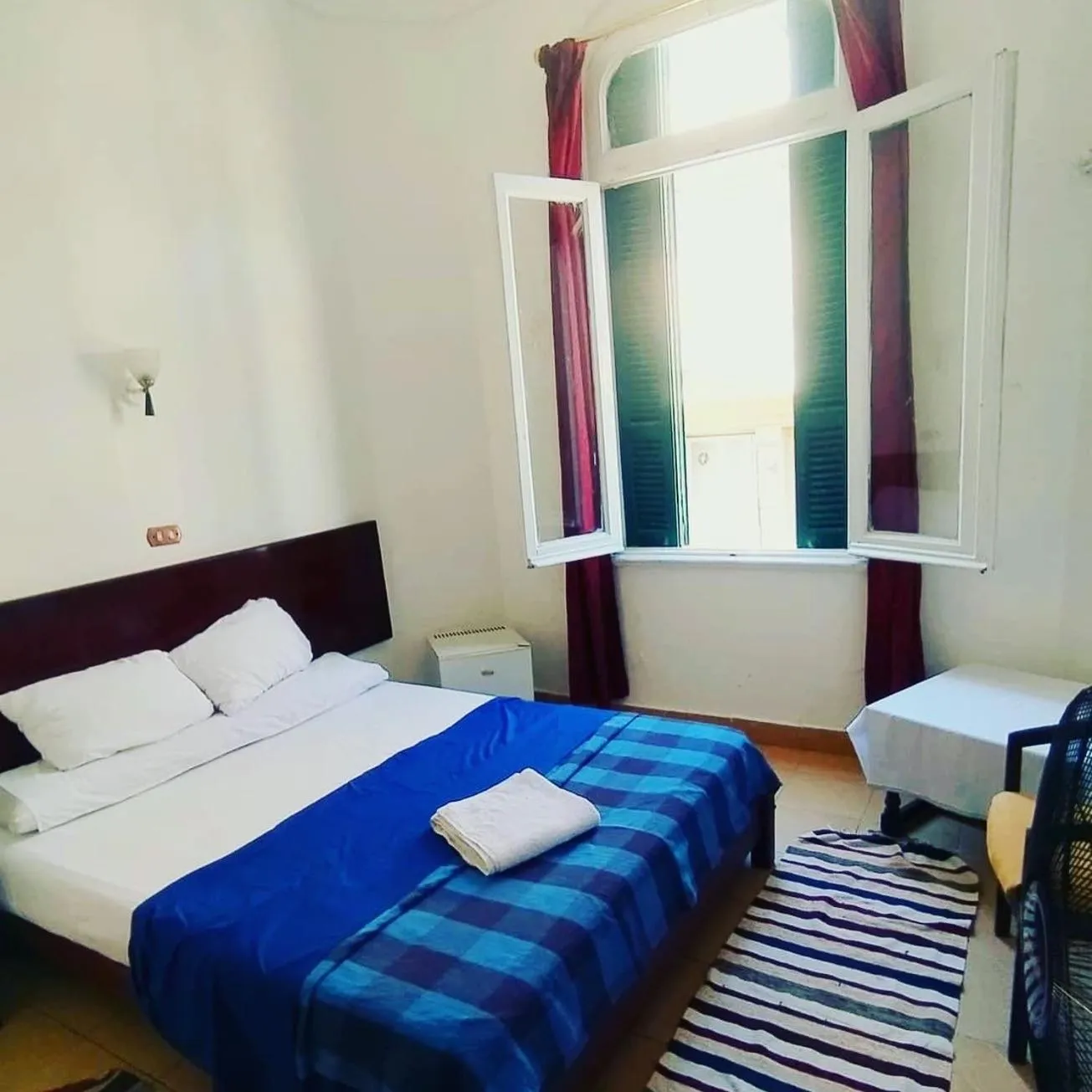 Photo of the whole room, Bed in Transit Alexandria Hostel