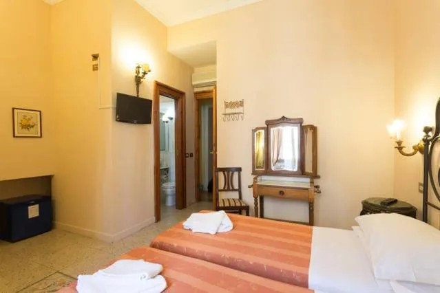 Photo of the whole room, Bed in Maison de Marta