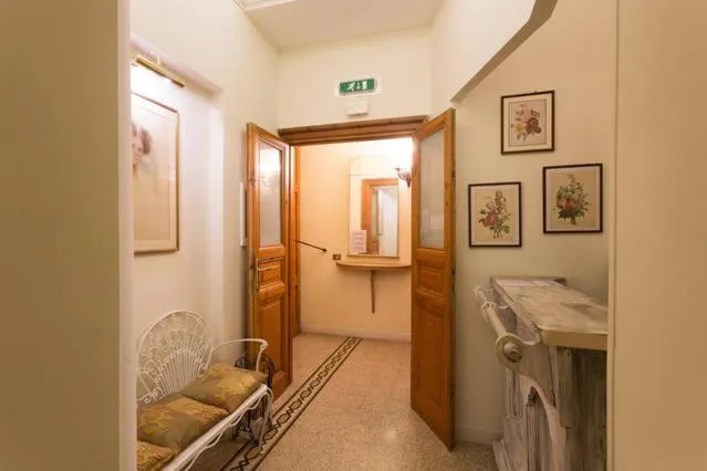 Other in Maison de Marta