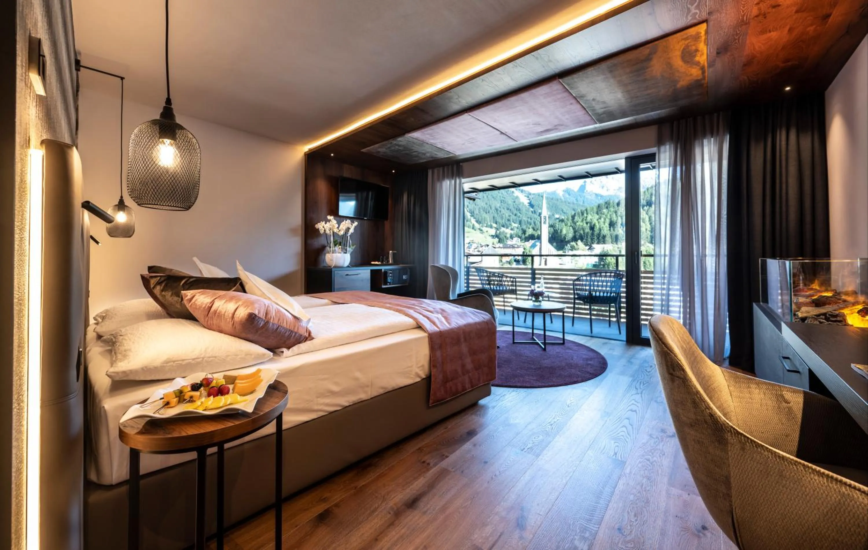 Bedroom, Bed in Ladinia Dolomites View - Adults Only