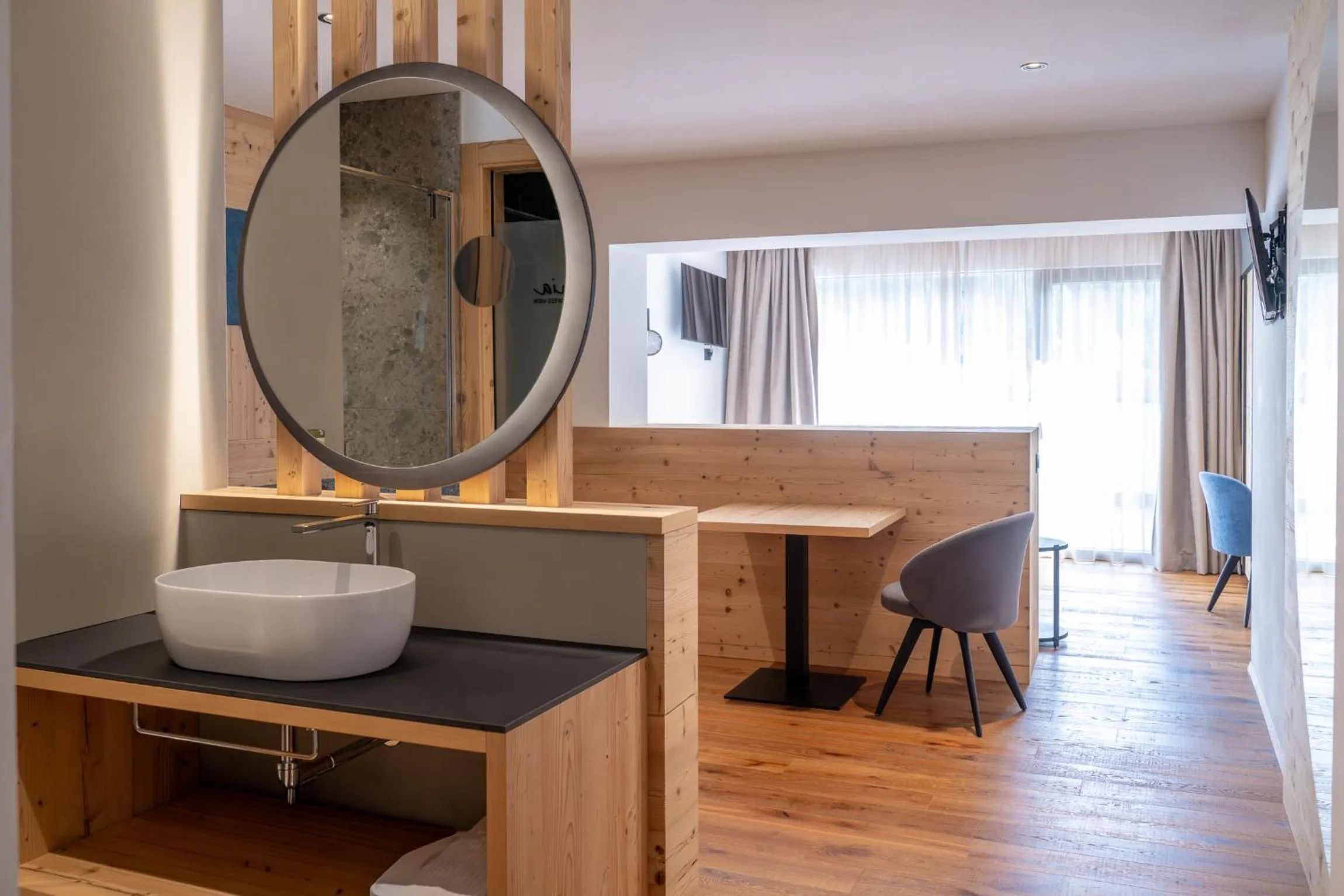 Bedroom in Ladinia Dolomites View - Adults Only